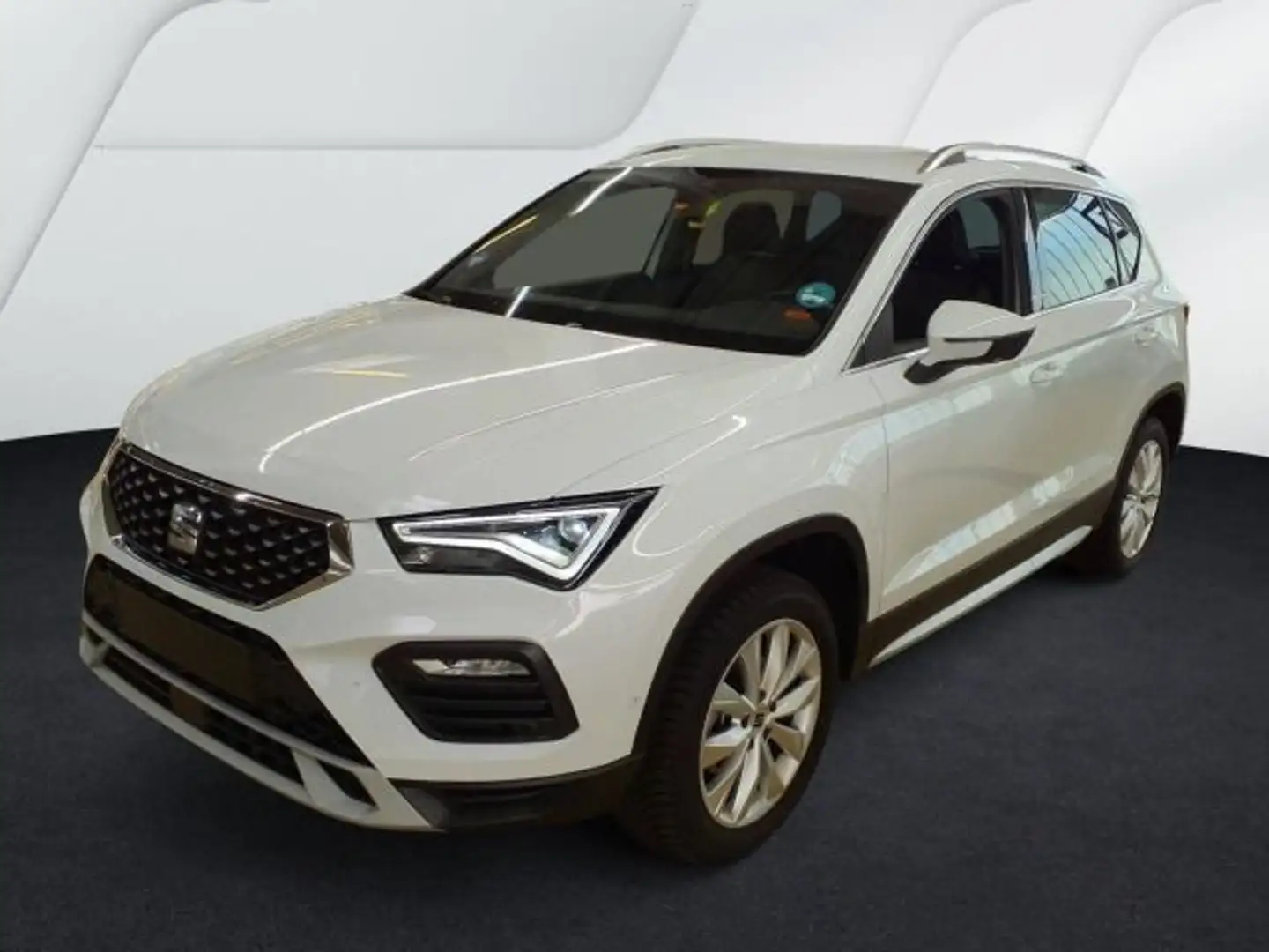 SEAT Ateca 1.5 TSI DSG XPERIENCE LED+NAVI+APP+ACC+SHZ Weiß - 2