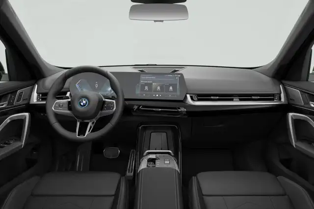 BMW X1 view 3