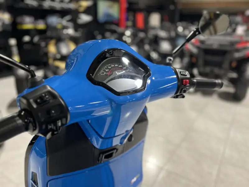 Vespa GTS Super Sport - foto 7