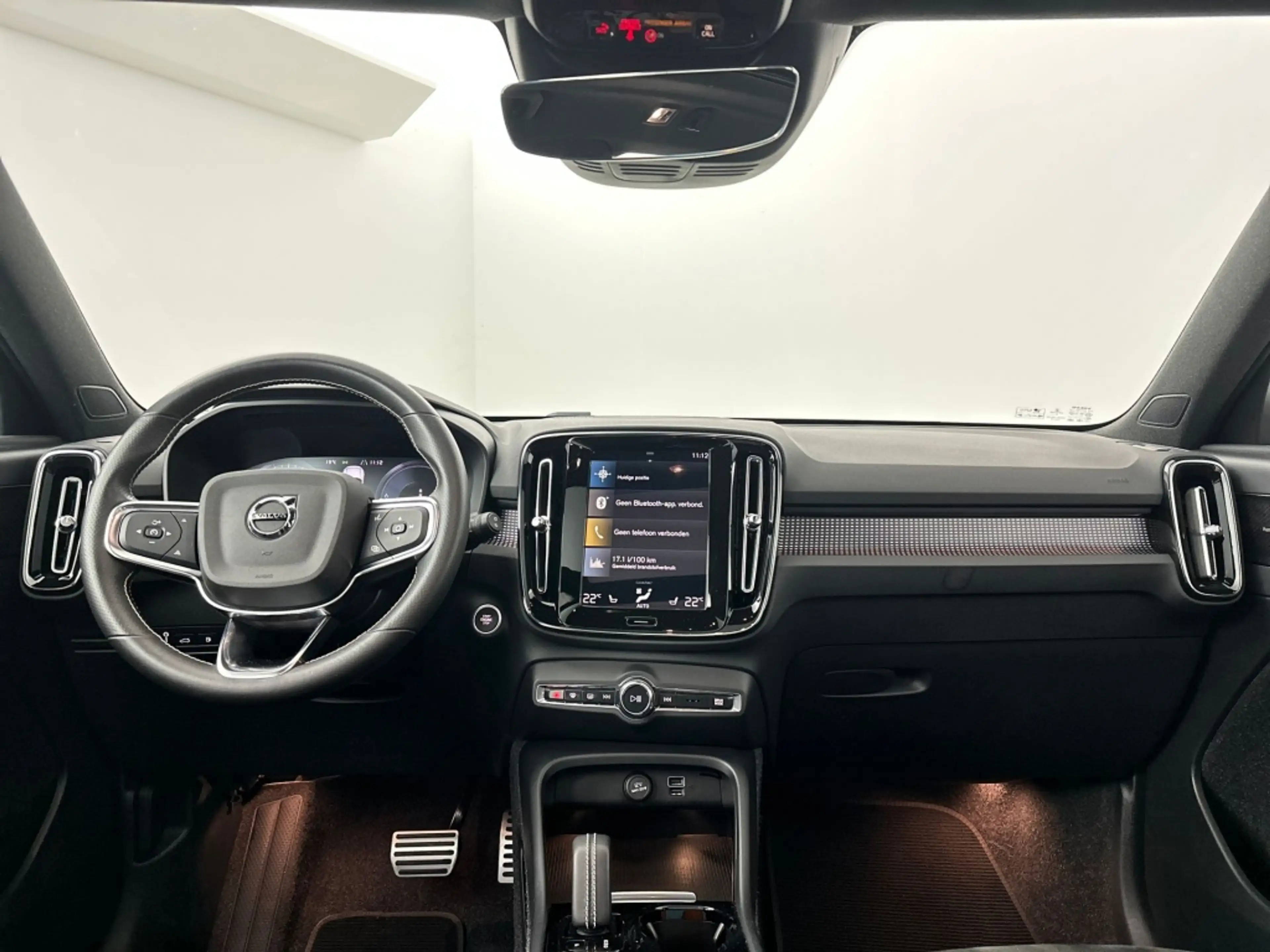 Volvo XC40 T5 262PK Recharge R-Design| Pano| Adap.Cruise| 360 — photo 18