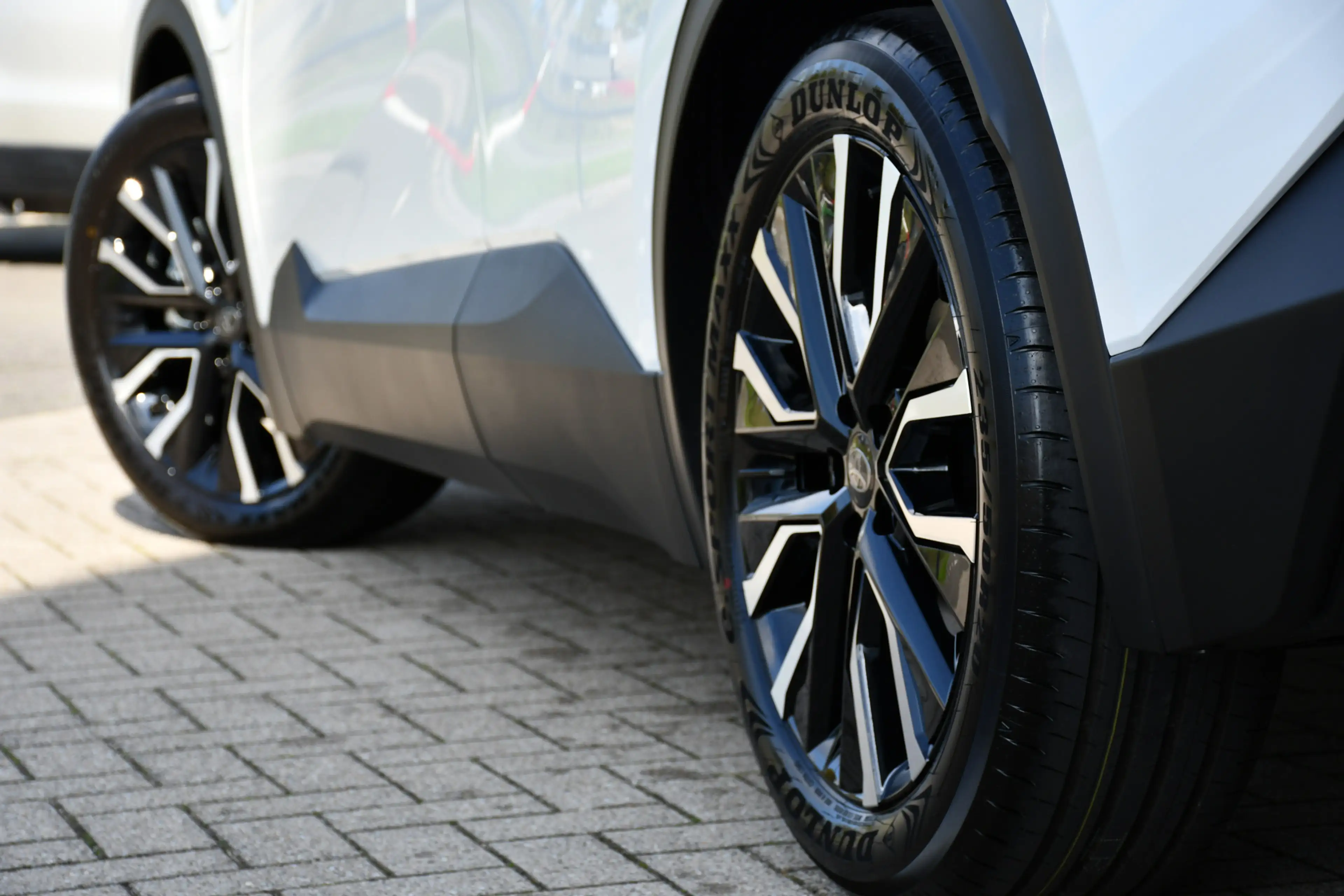 Toyota C-HR+ First Edition 77 kWh 224pk | Nieuw | Lichtmetalen — photo 15