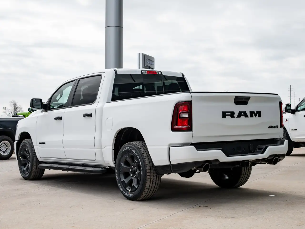 RAM 1500 снимка RAM 1500