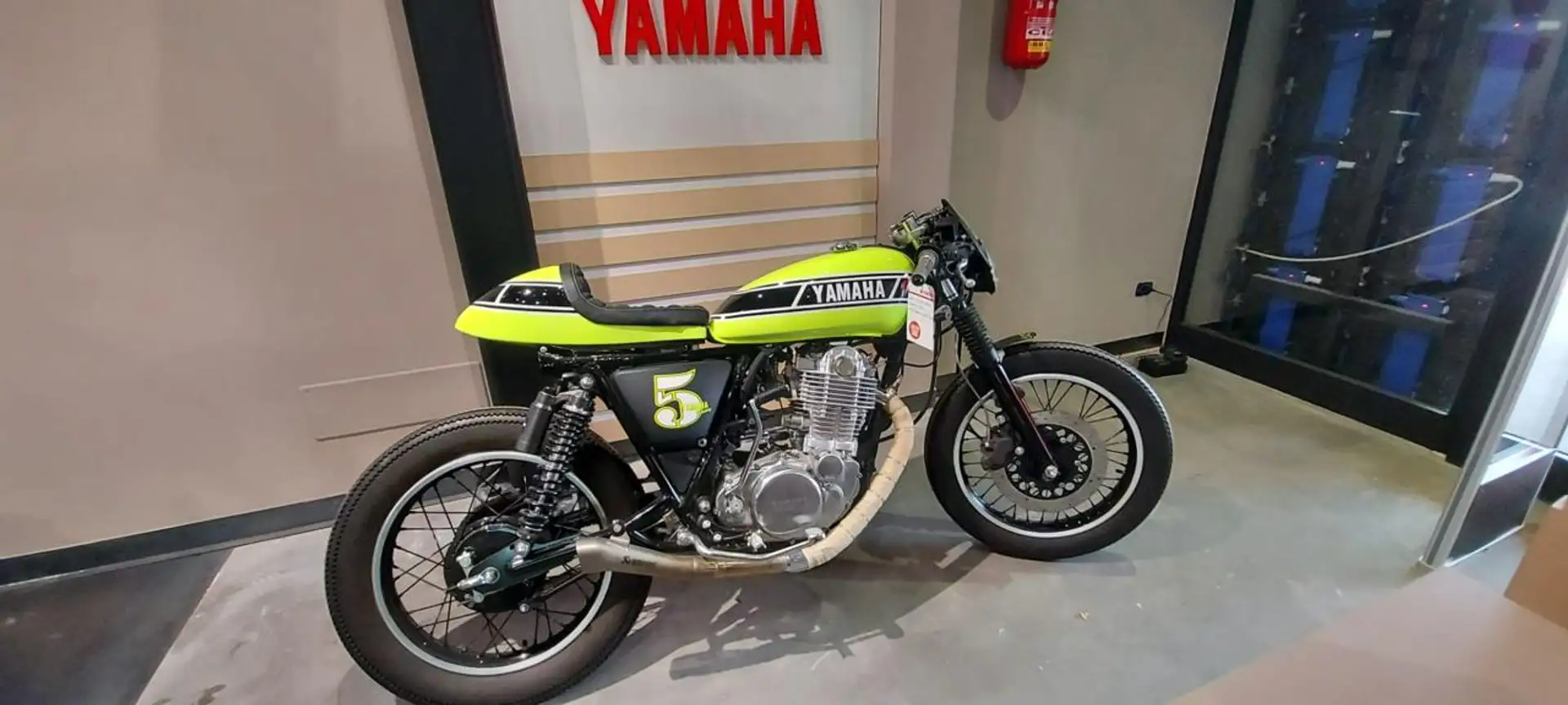 Yamaha SR 400 SR400 - 1