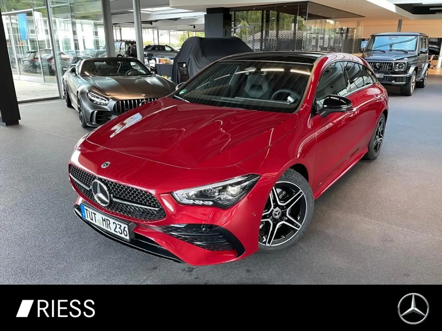 Mercedes-Benz CLA 200 SB AMG+AHK+PANO+MULTIEBAM+MEMORY+DISTRONIC Rot - 1