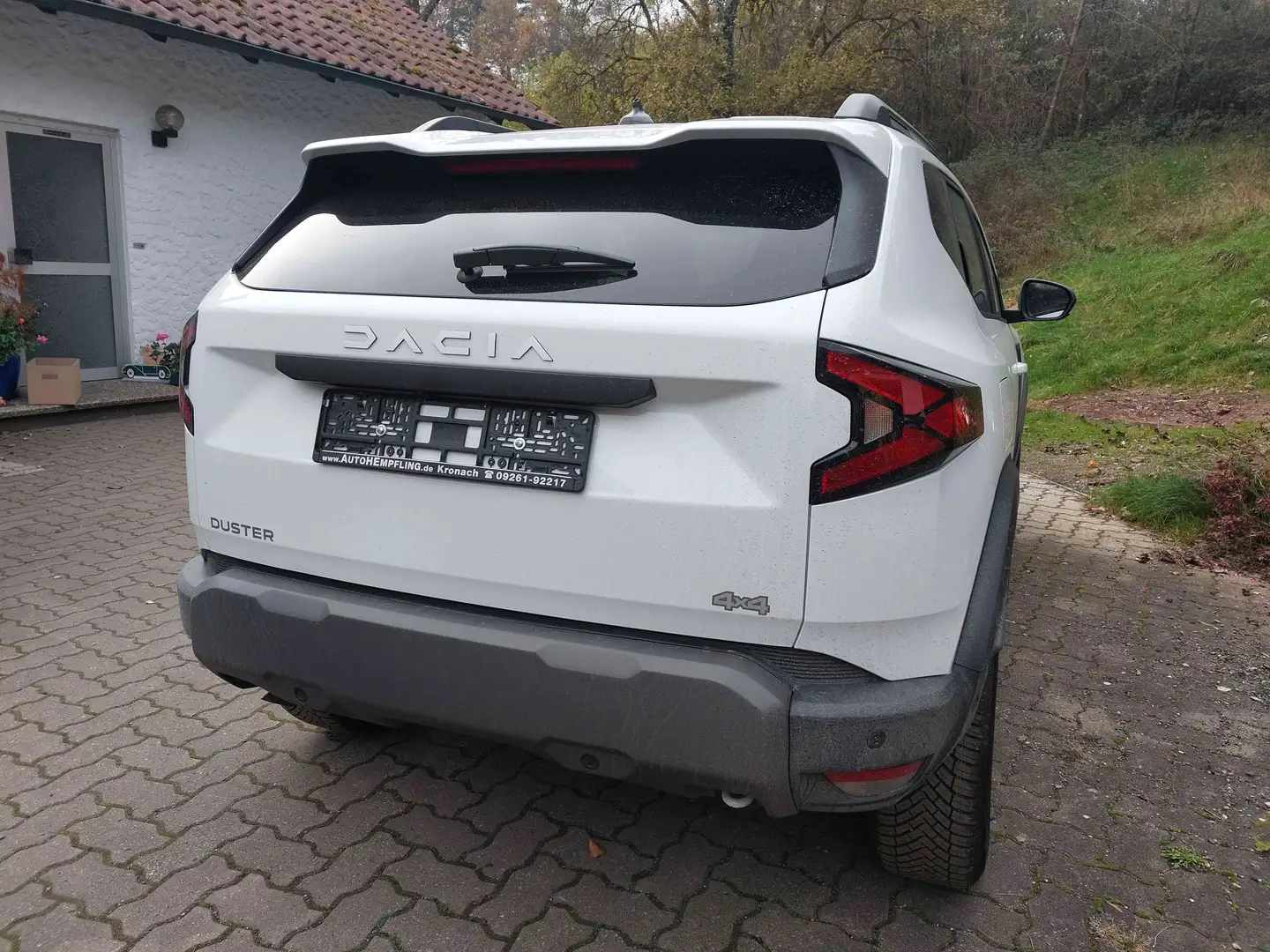 Dacia Duster 3 TCe130 4x2 Journey LT: 3-5Wo Verschiedene Farben Weiß - 2