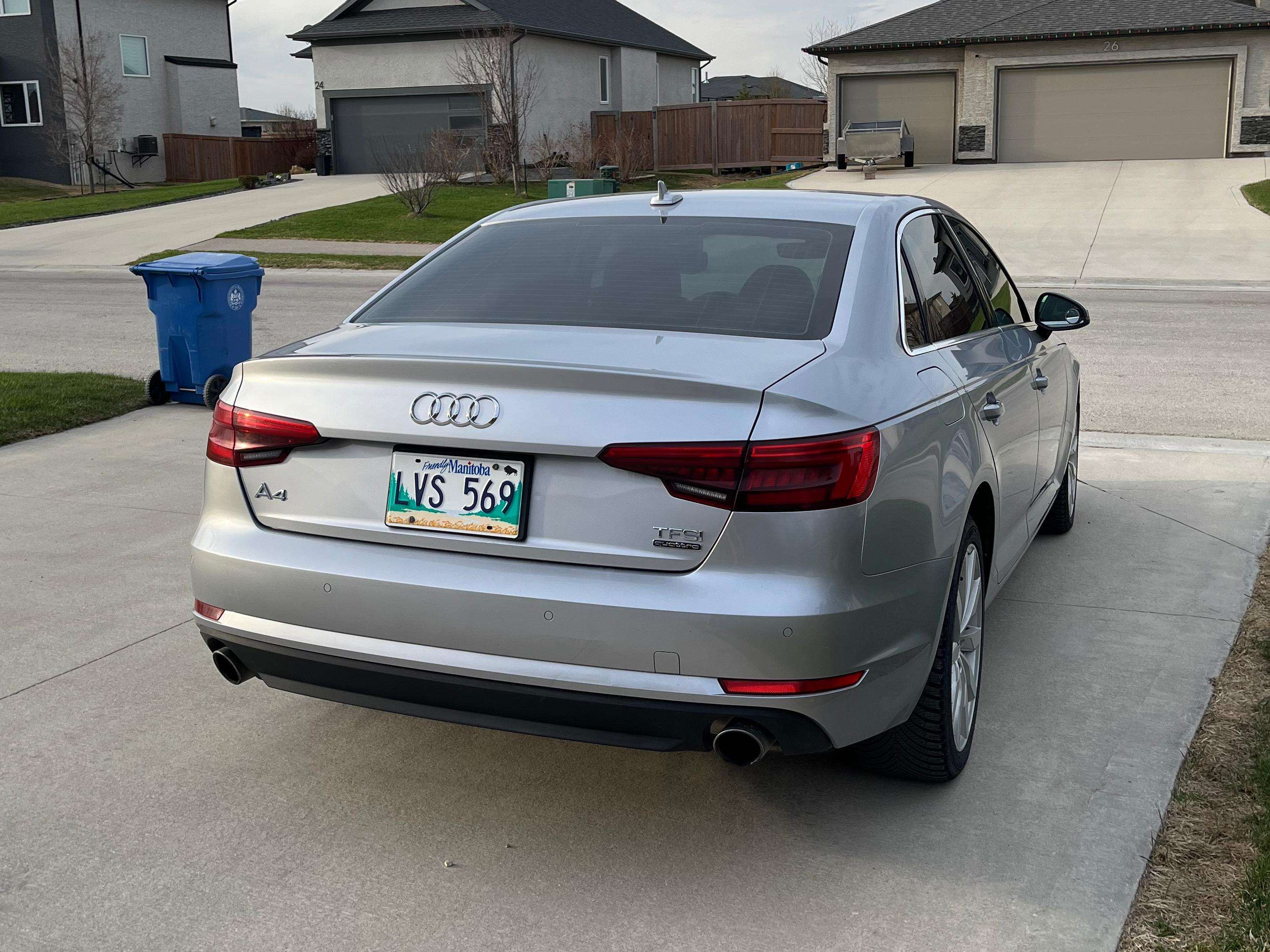 2017 Audi A4 Komfort alt 3