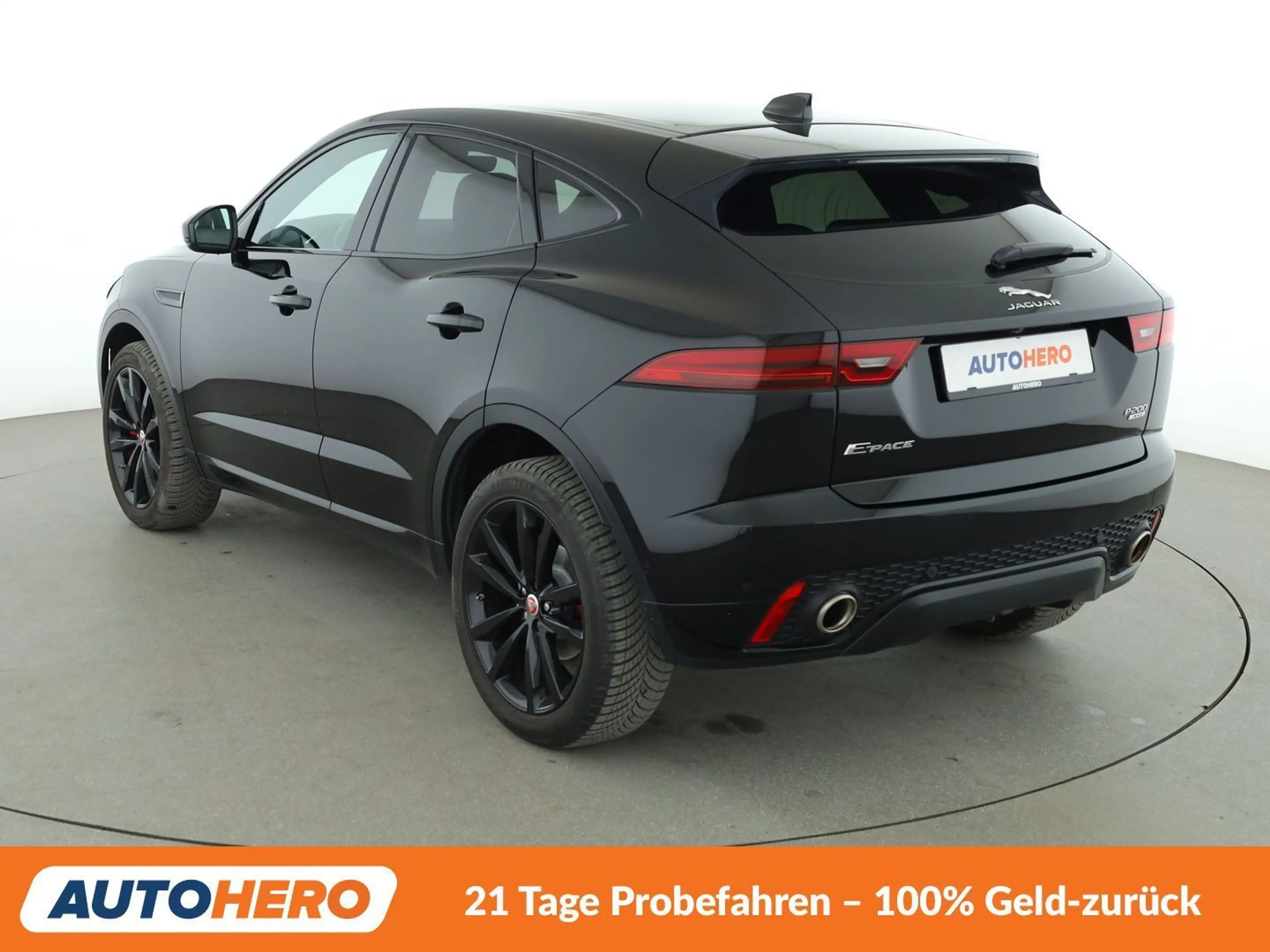 Jaguar E-Pace P200 R-Dynamic AWD Aut.*NAVI*CAM*LED*TEMPO*SHZ* — photo 4
