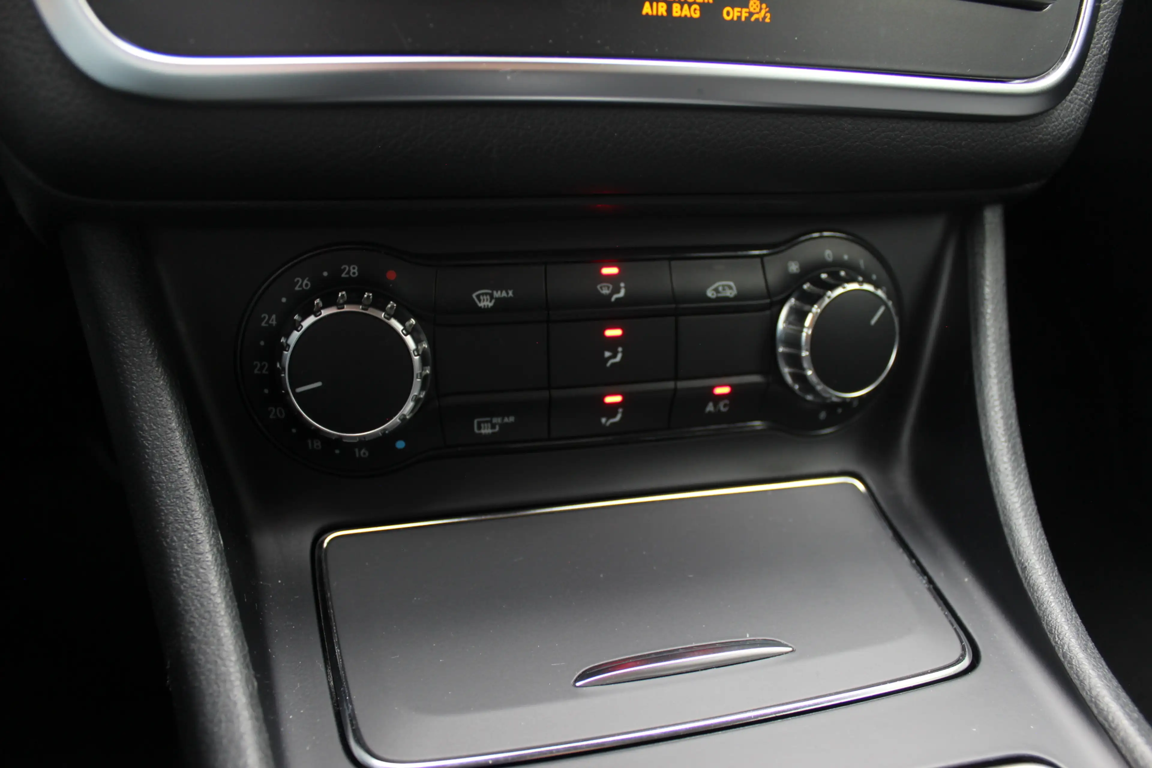 Mercedes-Benz GLA 250 4Matic Premium Plus / Trekhaak / 360Camera / Elekt — photo 27