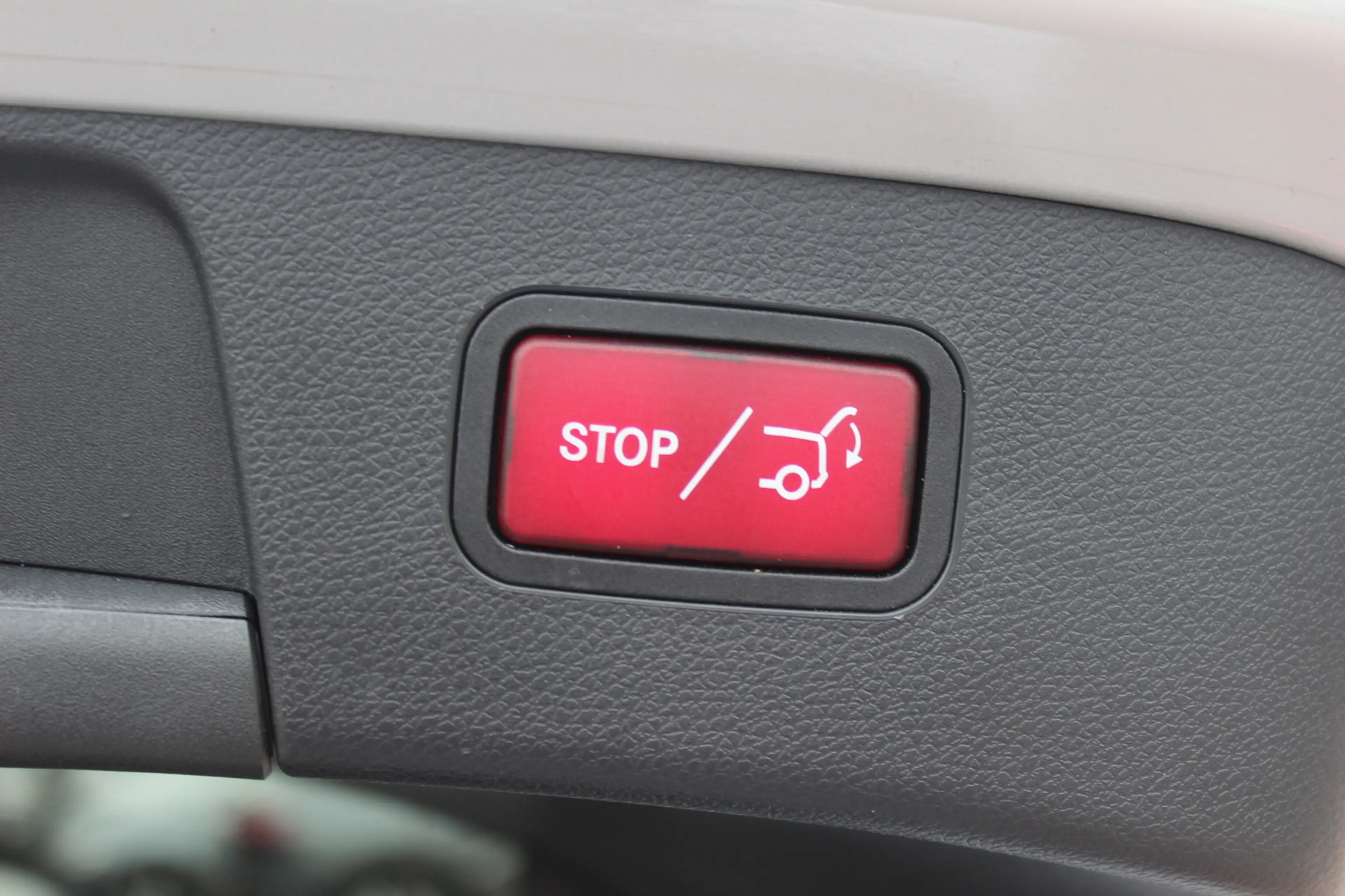 Mercedes-Benz GLA 250 4Matic Premium Plus / Trekhaak / 360Camera / Elekt — photo 35