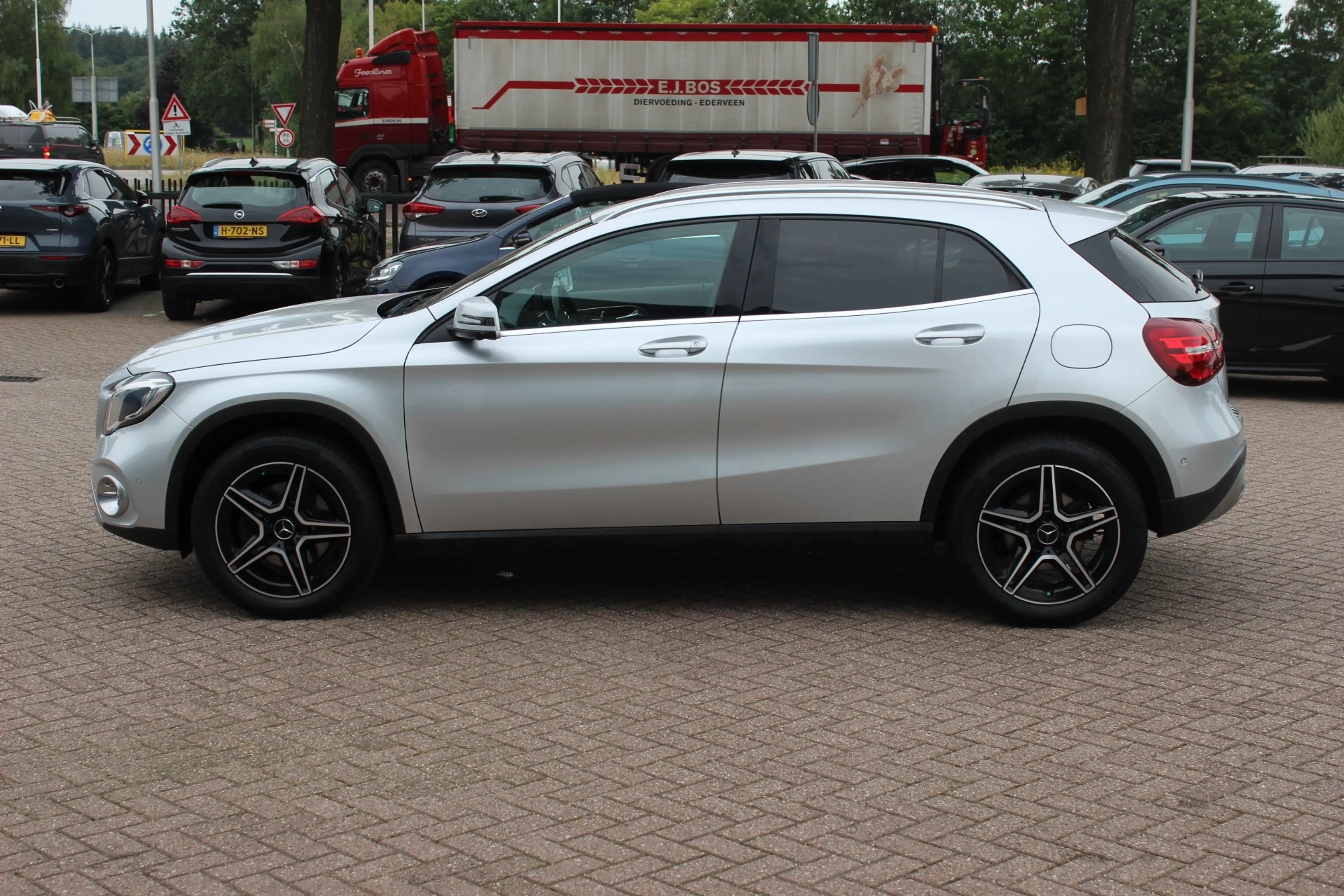 Mercedes-Benz GLA 250 4Matic Premium Plus / Trekhaak / 360Camera / Elekt — photo 7