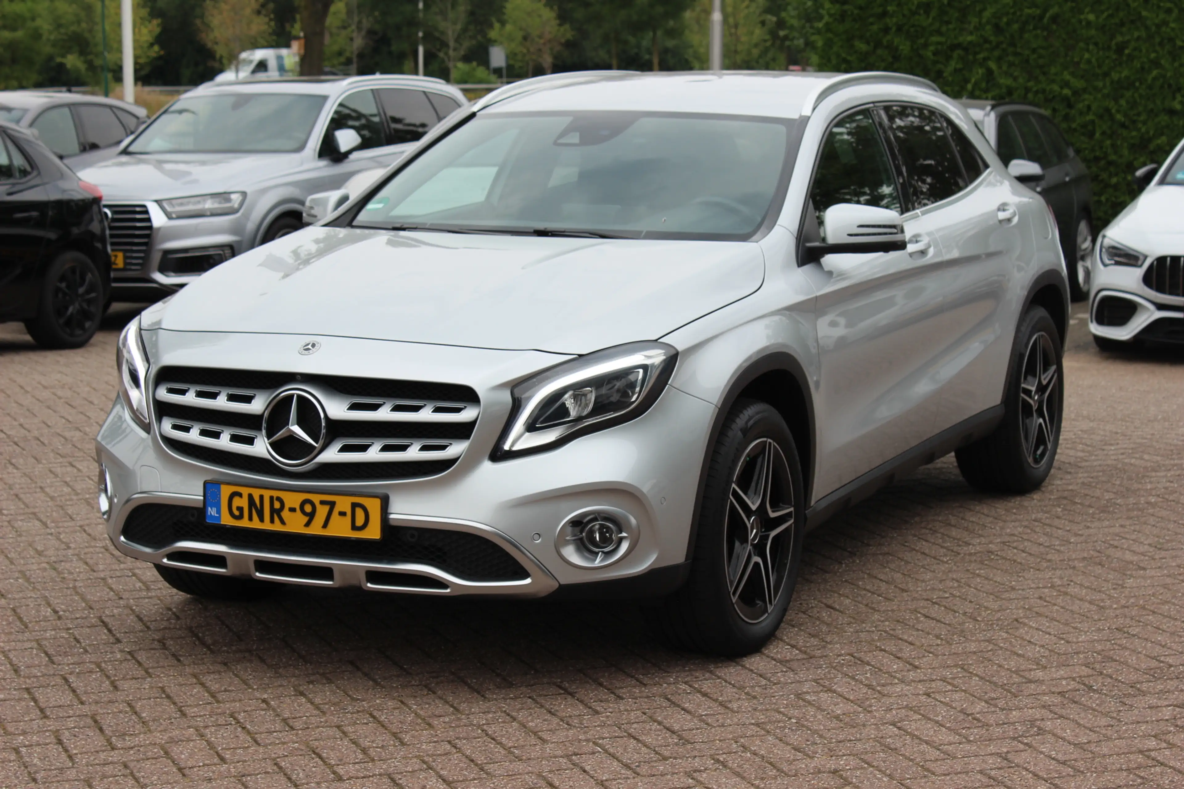 Mercedes-Benz GLA 250 4Matic Premium Plus / Trekhaak / 360Camera / Elekt — photo 6
