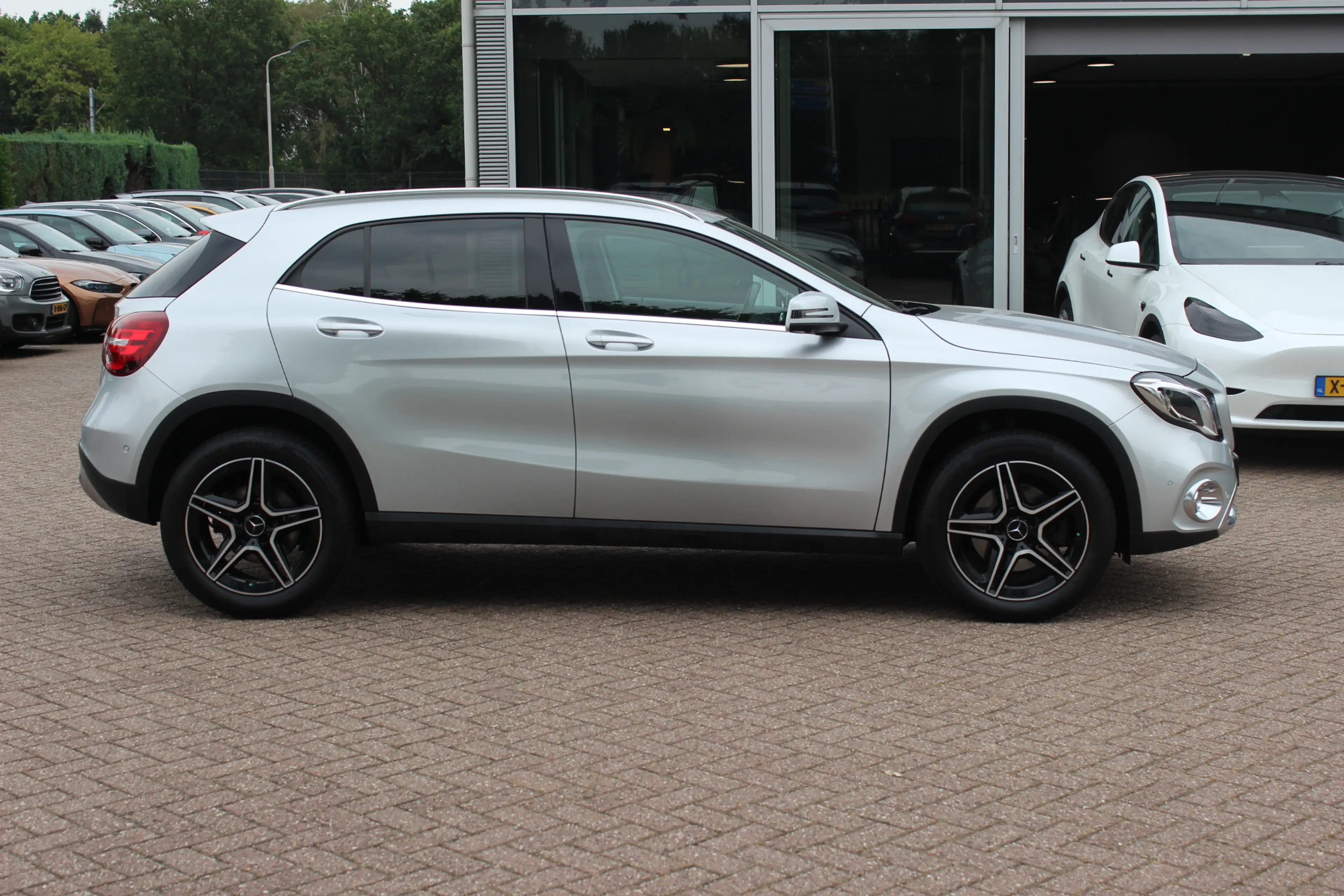 Mercedes-Benz GLA 250 4Matic Premium Plus / Trekhaak / 360Camera / Elekt — photo 5