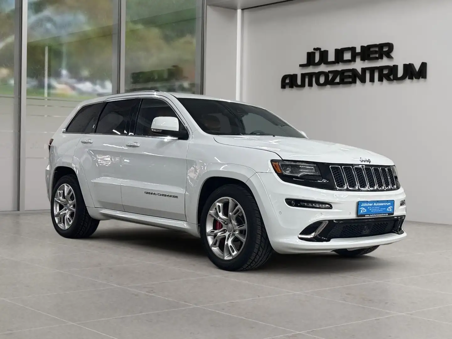 Jeep Grand Cherokee 6.4 V8 HEMI SRT, Inspektion Neu Weiß - 1