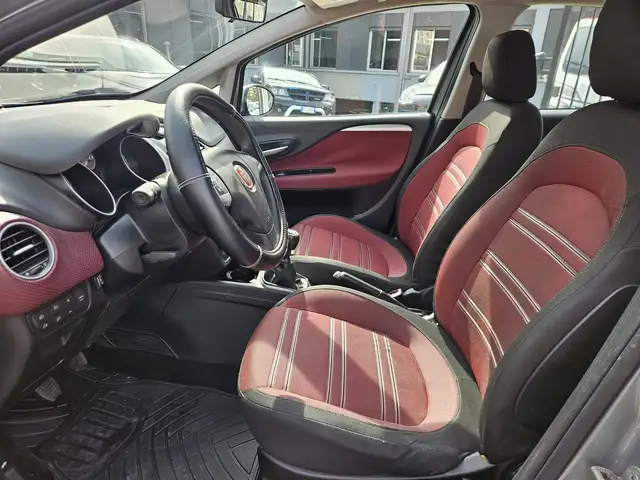 Fiat Punto Evo view 7