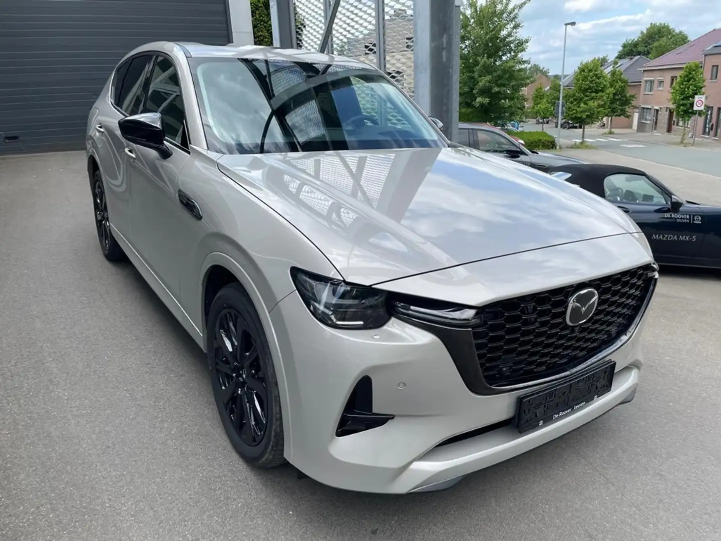 Mazda CX-60 2.5L e-SKY PHEV 8AT AWD HOMURA CON-P DRI-P COM-P P Beige - 2