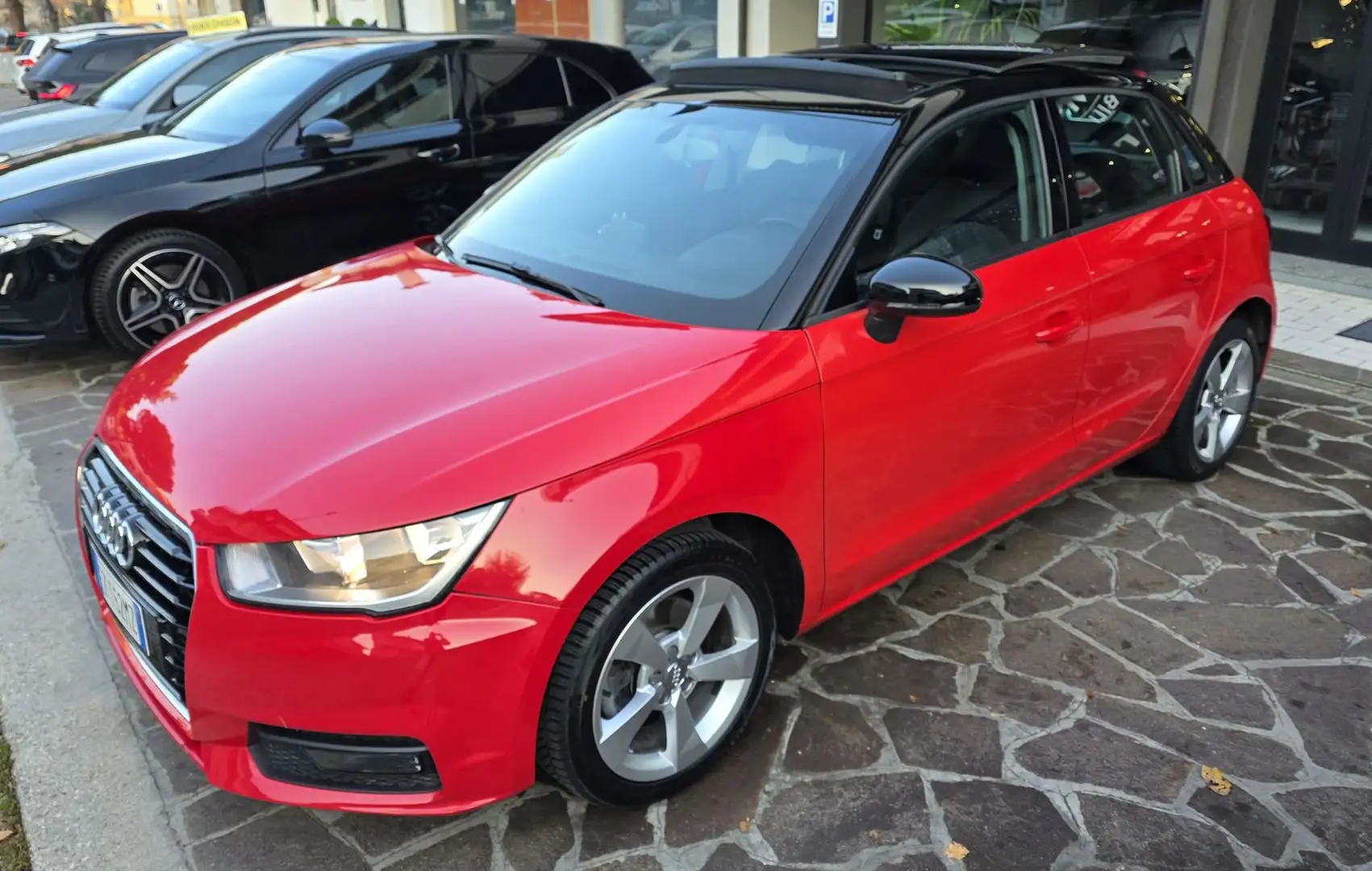 Audi A1 A1 1.6 TDI 116 CV Sport TETTO NAVI GARANZIA Rosso - 1
