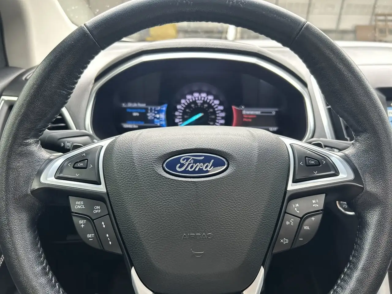 Ford Edge photo Ford Edge