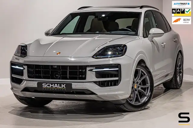 Porsche Cayenne 3.0 E-Hybrid|NAP|Sport-chrono|HUD|BOSE|TrekH