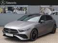 Mercedes-Benz A 180 Star Edition AMG Line Premium Plus | Panoramadak | Gris - thumbnail 1