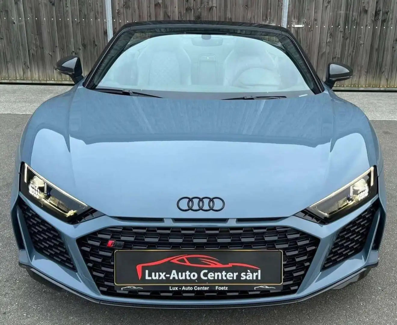 Audi R8 TVA DÉDUCTIBLE 5.2i V10 Q Performance S tronic Gris - 1