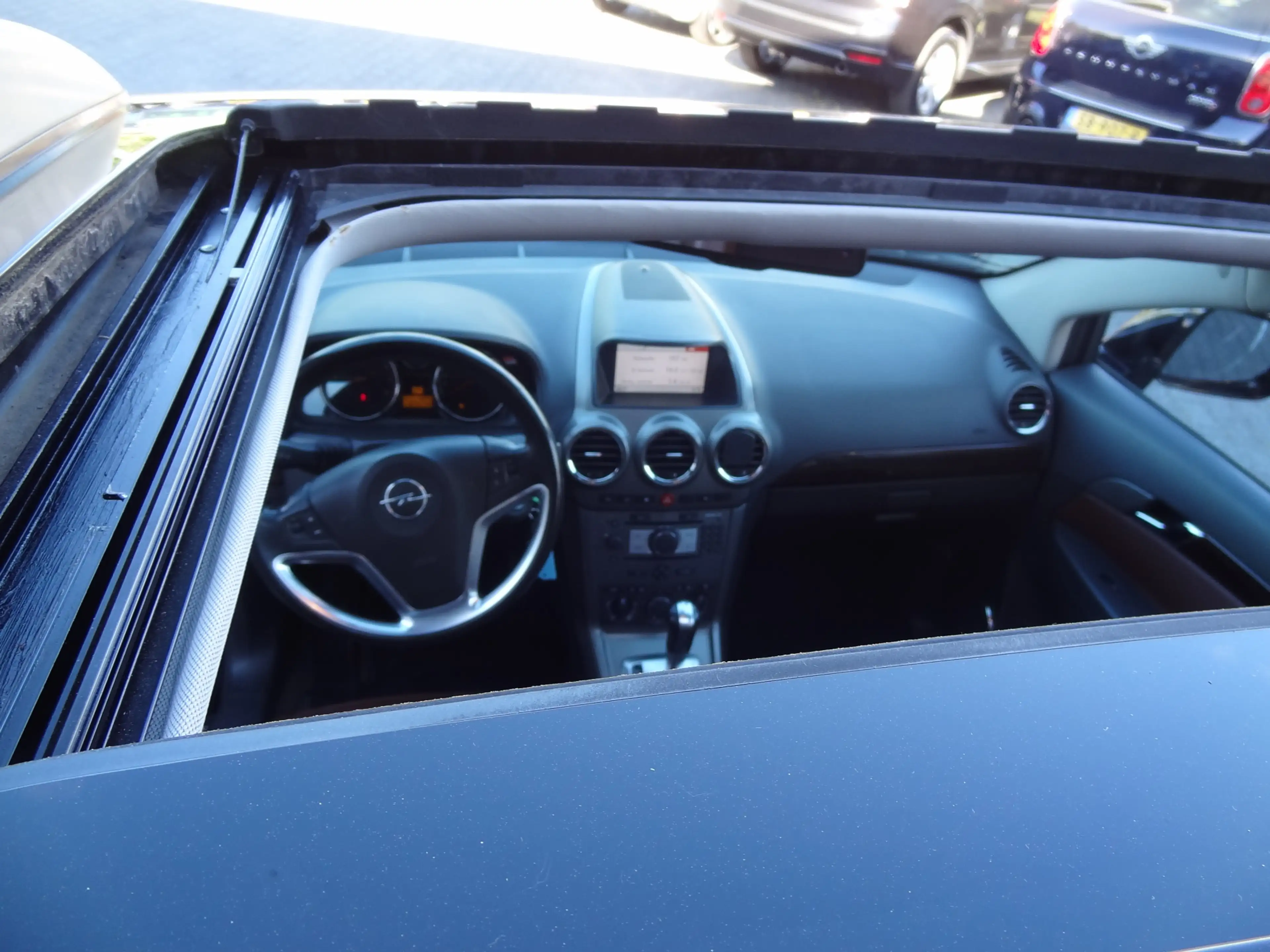 Opel Antara 3.2 V6 Cosmo | NL-AUTO | CLIMATE | TREKHAAK | LEDE — photo 14