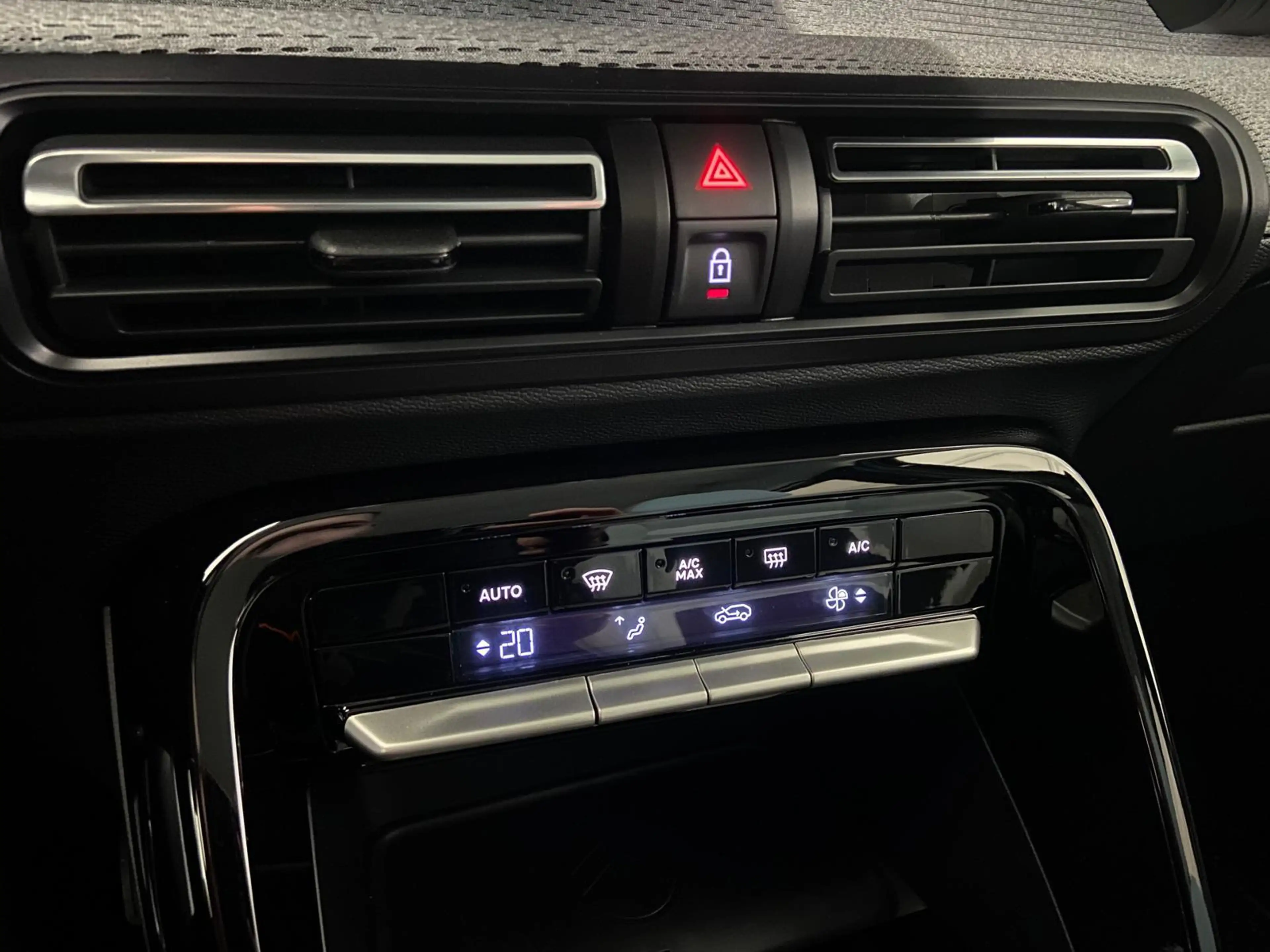 Citroen E-C3 Max 113pk 44 kWh NIEUW | DIRECT LEVERBAAR | NAVI | — photo 9