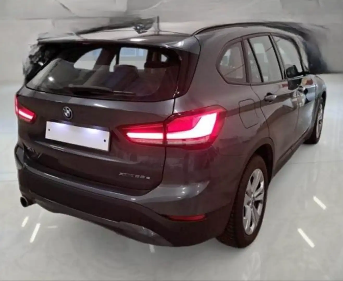 BMW X1 xDrive25eA Gris - 2