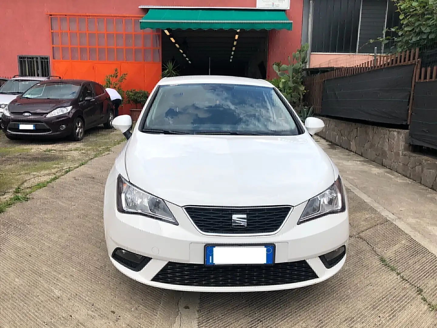 SEAT Ibiza 1.2 70 CV 5p. Reference Bianco - 1