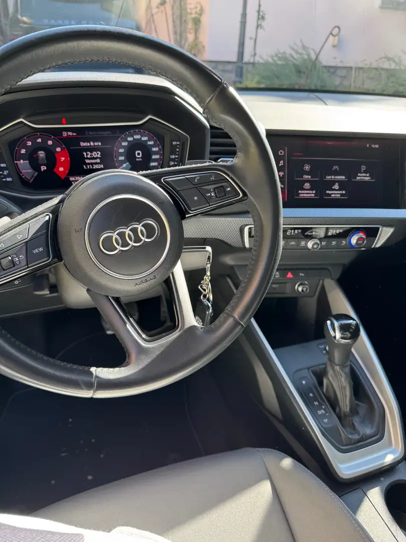 Audi A1 Audi A1 Sportback 30 TFSI S tronic Virtual Cockpit Чёрный - 1