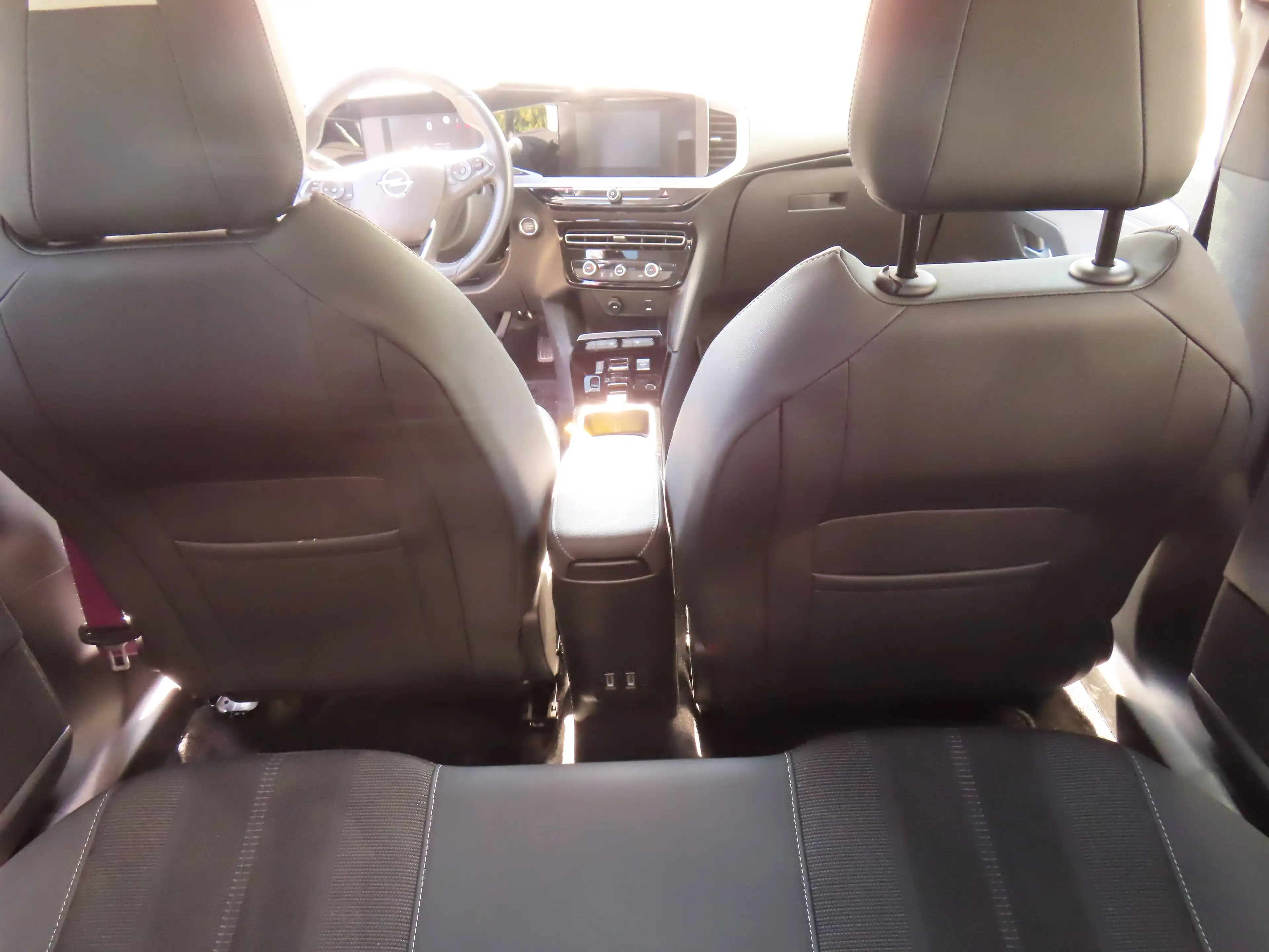 Opel Mokka-E Elegance 100kW(136PS) — photo 11