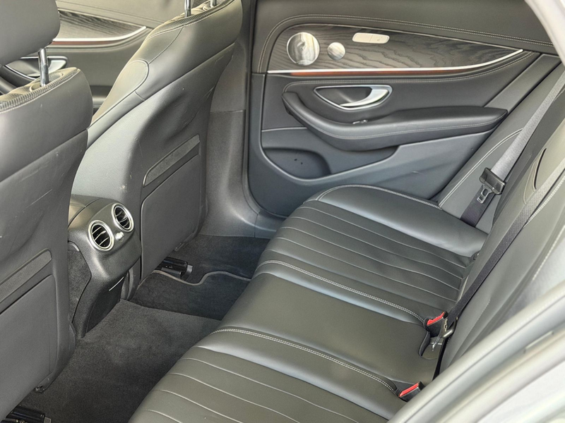 Mercedes-Benz E 450 T 4Matic AMG Pano Burm HUD Distr AHK — photo 14