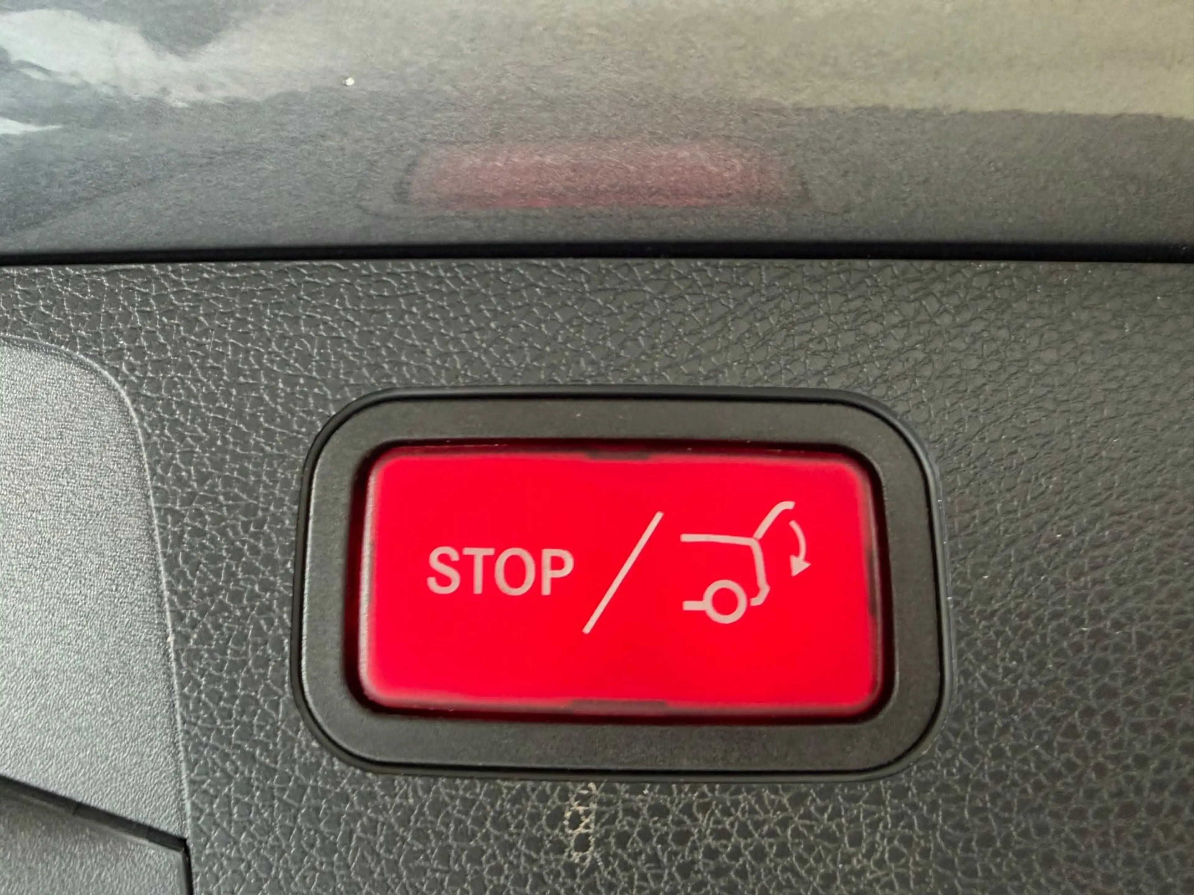 Mercedes-Benz E 450 T 4Matic AMG Pano Burm HUD Distr AHK — photo 22