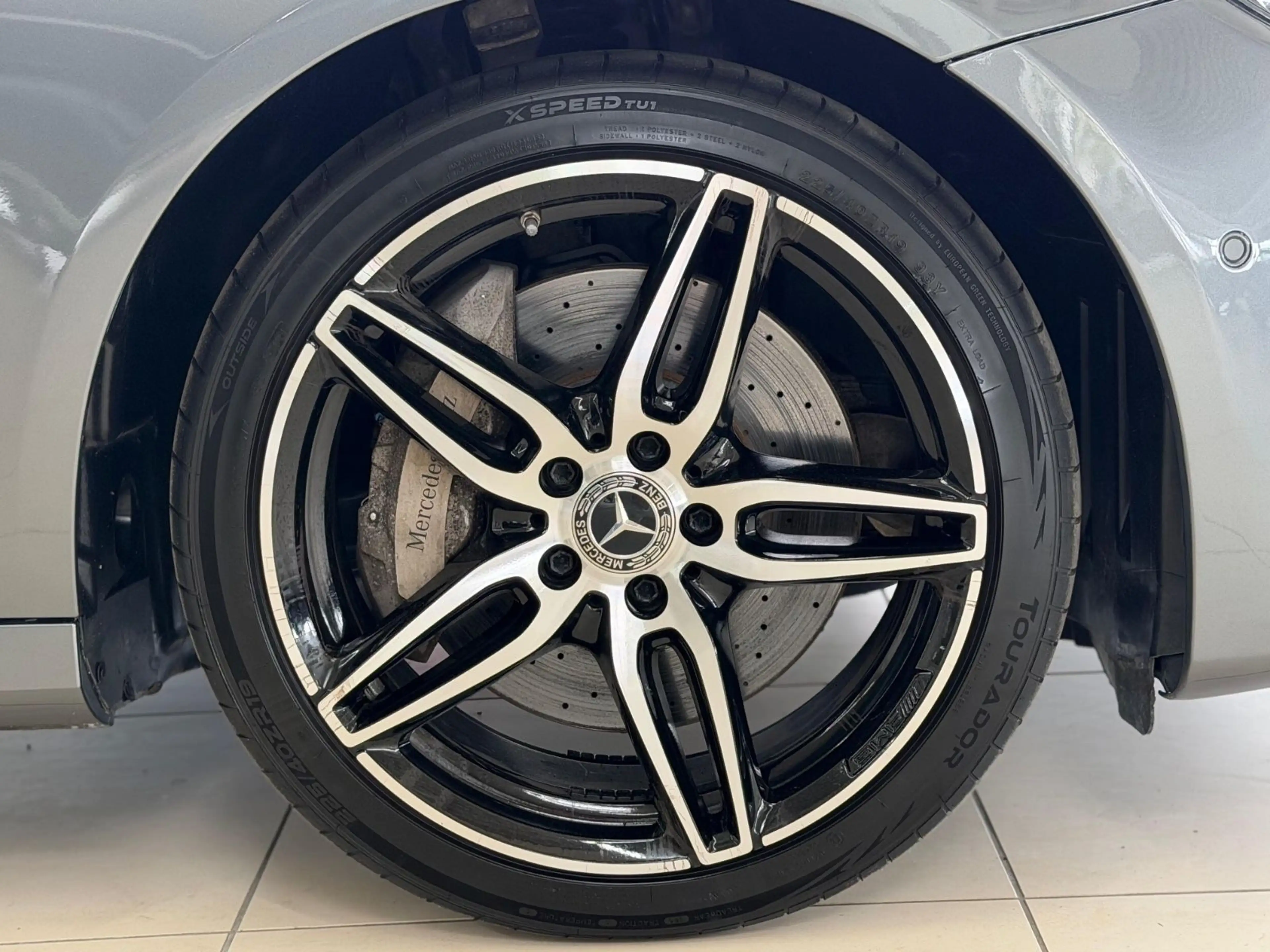 Mercedes-Benz E 450 T 4Matic AMG Pano Burm HUD Distr AHK — photo 5