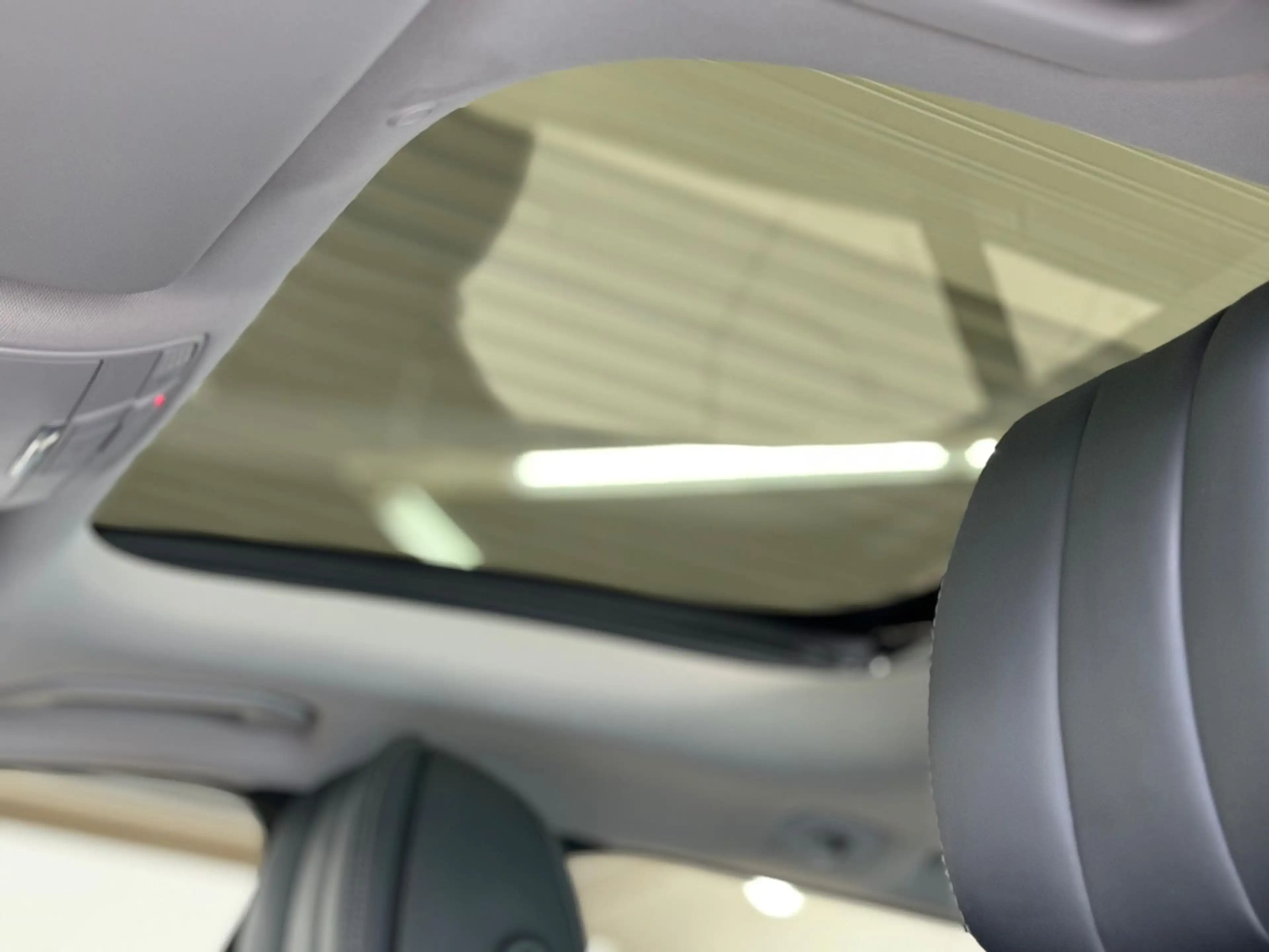 Mercedes-Benz E 450 T 4Matic AMG Pano Burm HUD Distr AHK — photo 15