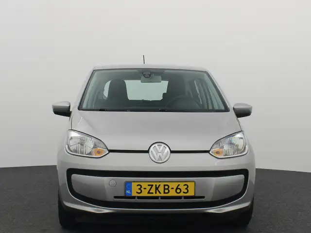Volkswagen Up! view 15