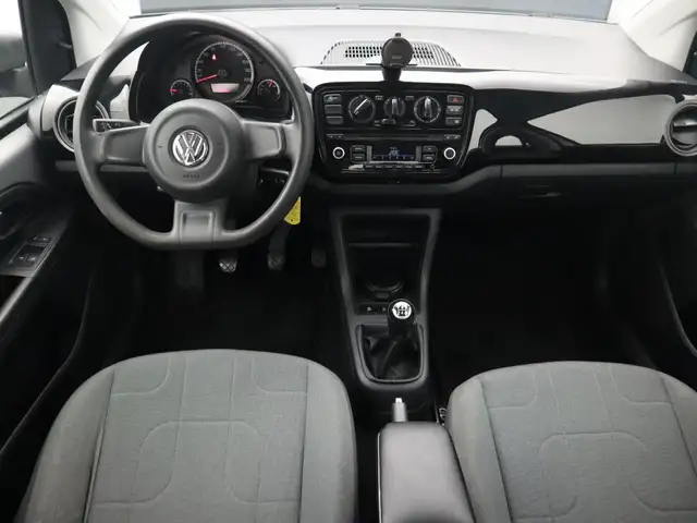 Volkswagen Up! view 8