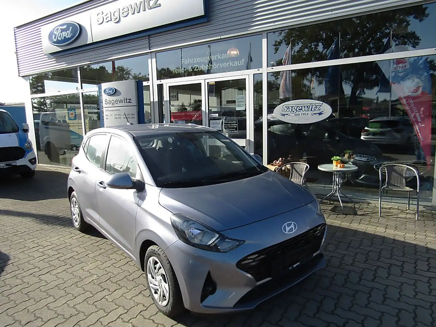 Hyundai i10 1.0 Select Navi Klima Kamera USB Grau - 2