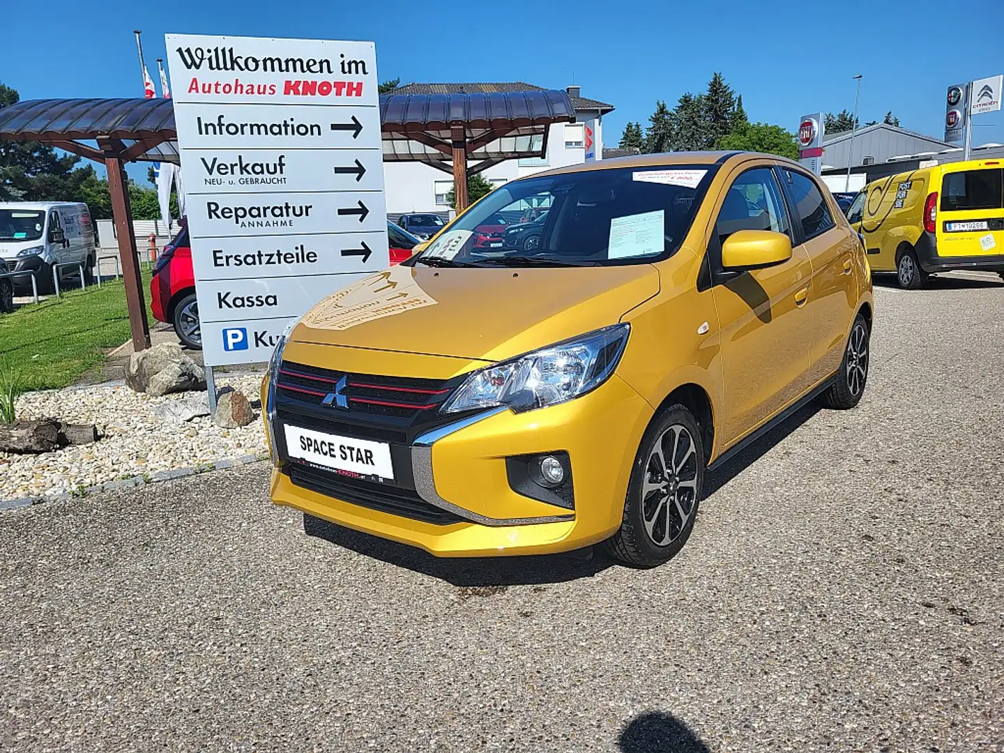 Mitsubishi Space Star 1,2 MIVEC Invite AS&G Giallo - 1