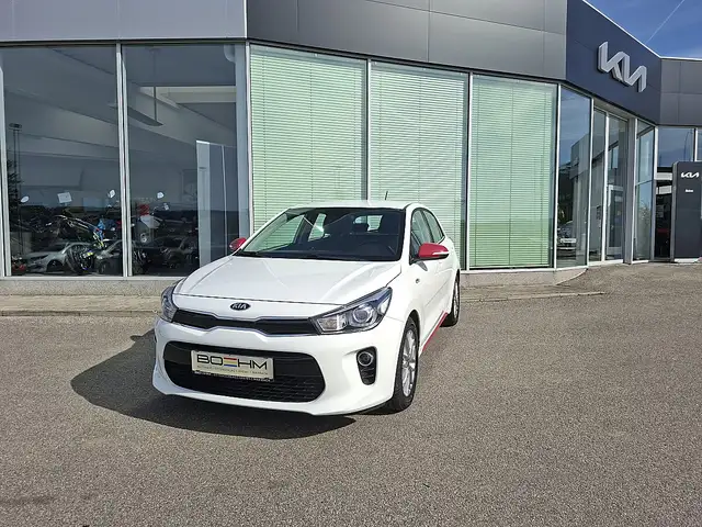 Kia Rio 1,25 MPI Silber ISG