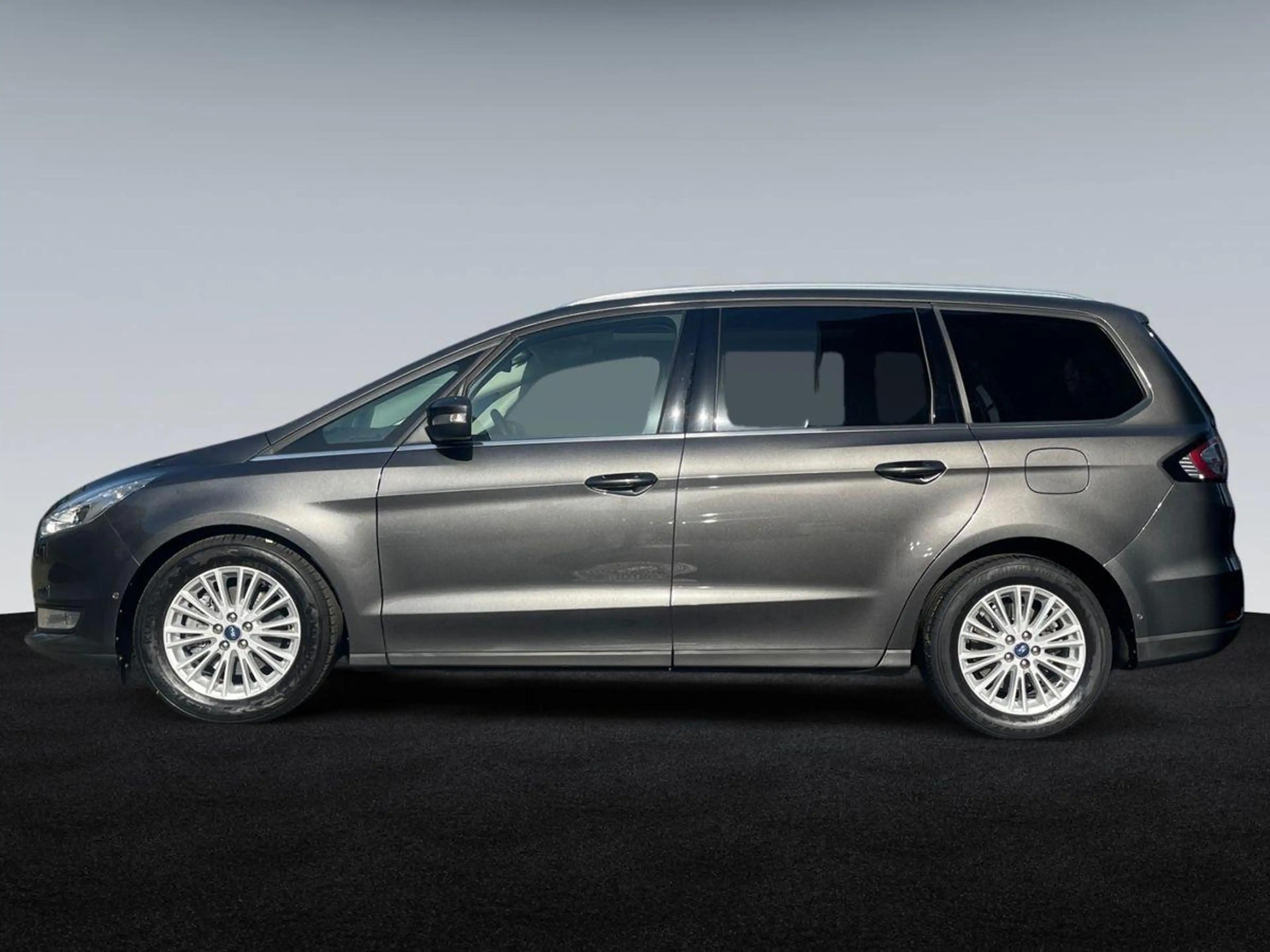Ford Galaxy 2.0 EcoBlue Bi-Turbo Titanium - Standh. — photo 4