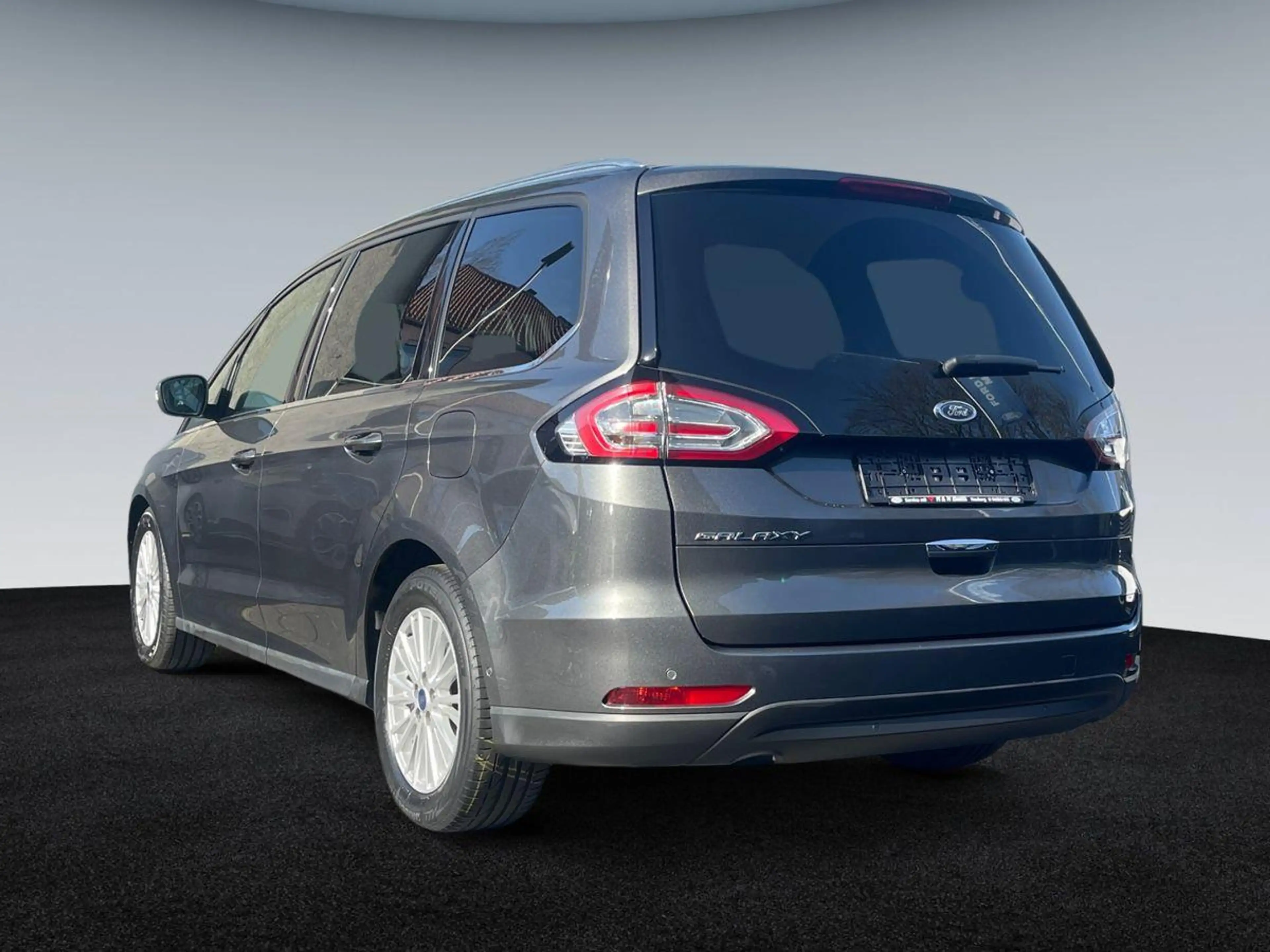 Ford Galaxy 2.0 EcoBlue Bi-Turbo Titanium - Standh. — photo 5