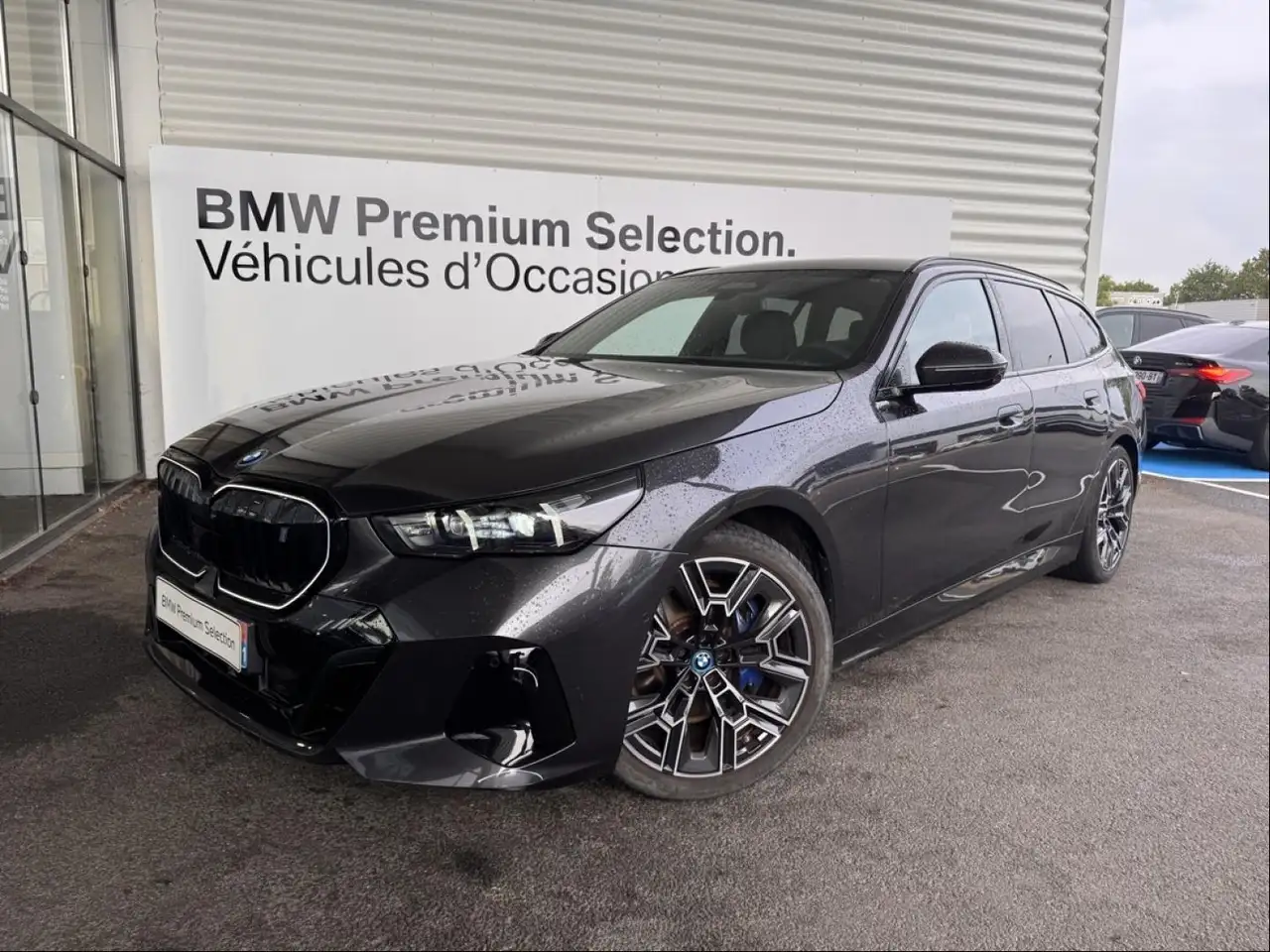 BMW i5