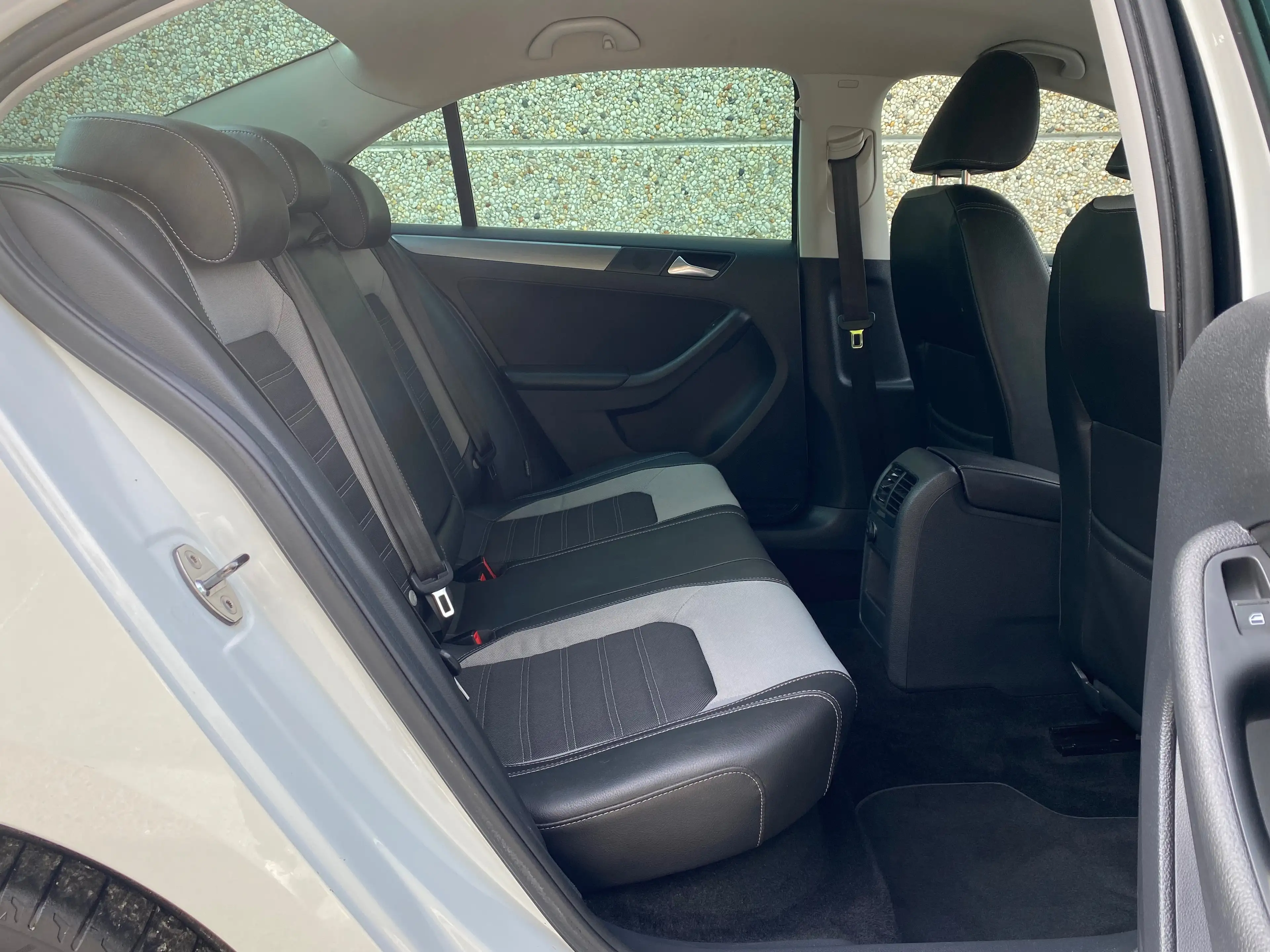Volkswagen Jetta 1.4 TSI Comfortline DSG - Xénons - Clim - Navi - Garantie!!! — photo 11