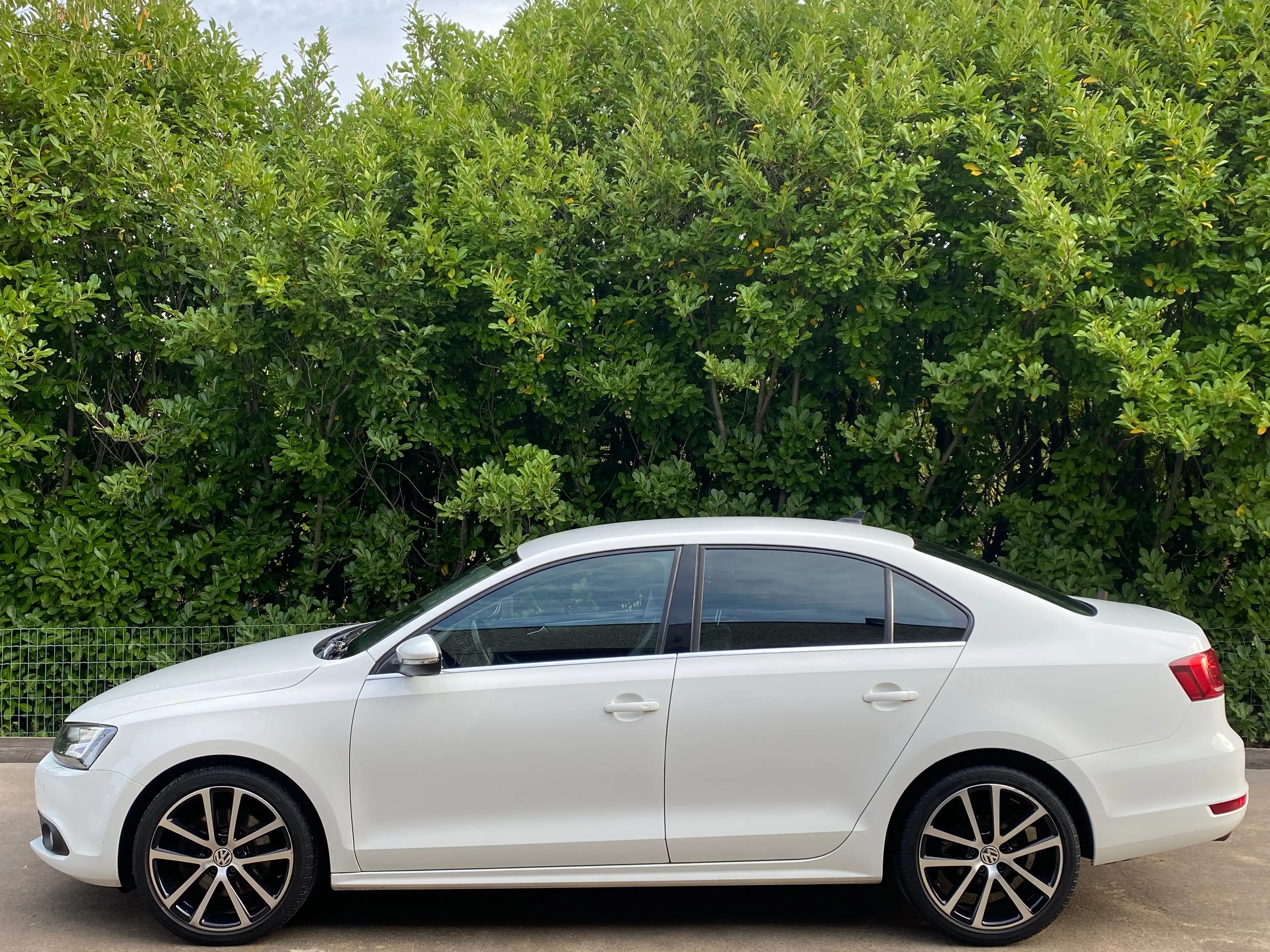 Volkswagen Jetta 1.4 TSI Comfortline DSG - Xénons - Clim - Navi - Garantie!!! — photo 4