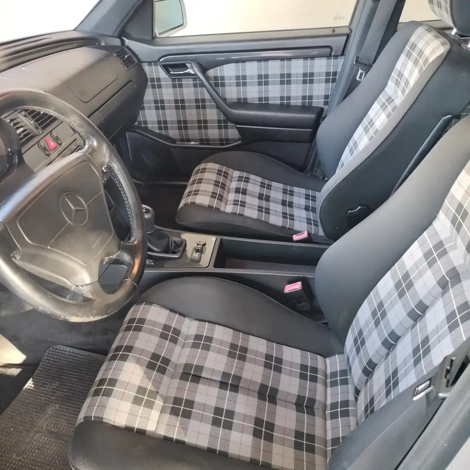 Mercedes-Benz C 200 k Sport, foto 4