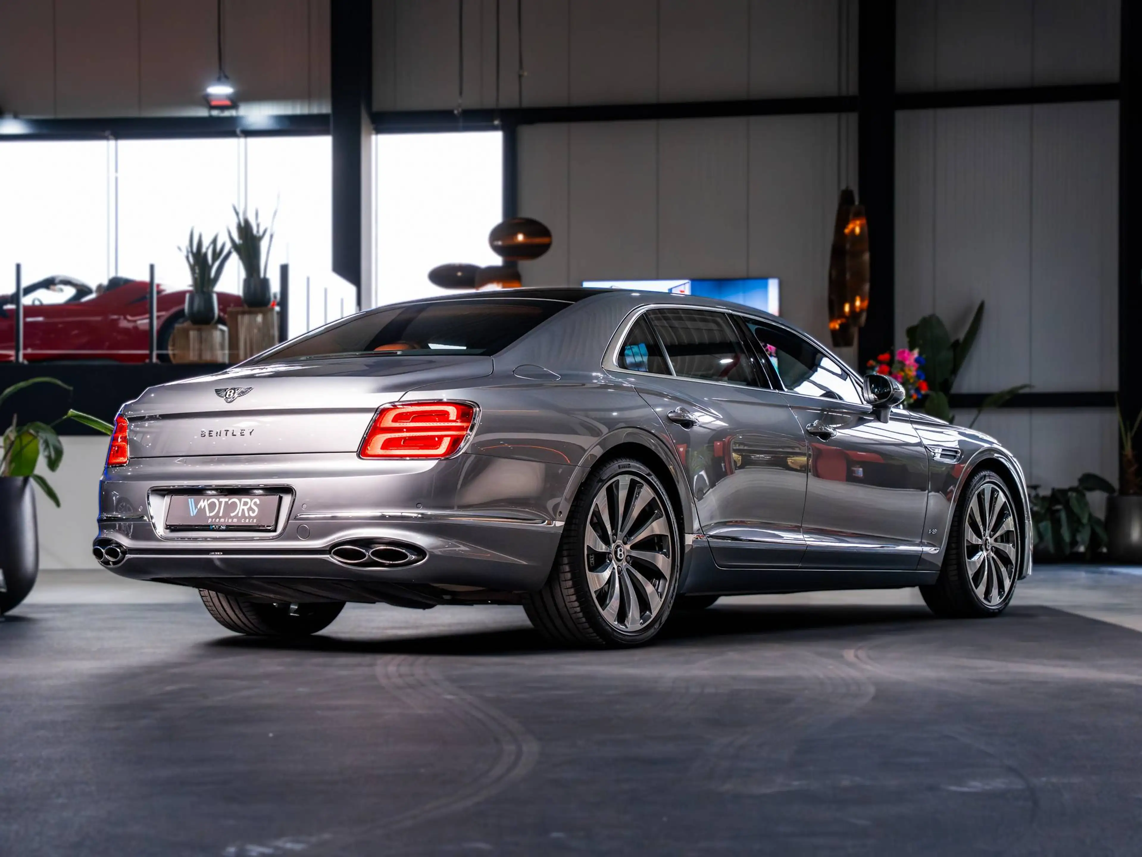 Bentley Flying Spur Flying Spur 4.0 V8 - Mulliner - 22" Mulliner - Touring - Naim - Pano - Night Vision - 360° — photo 4