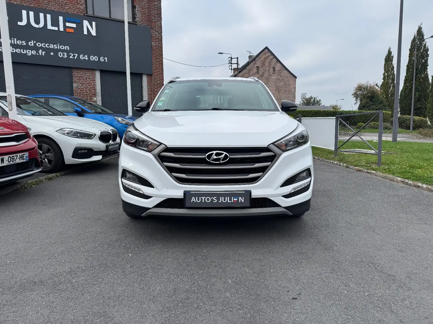 Hyundai TUCSON Business Blanc - 2
