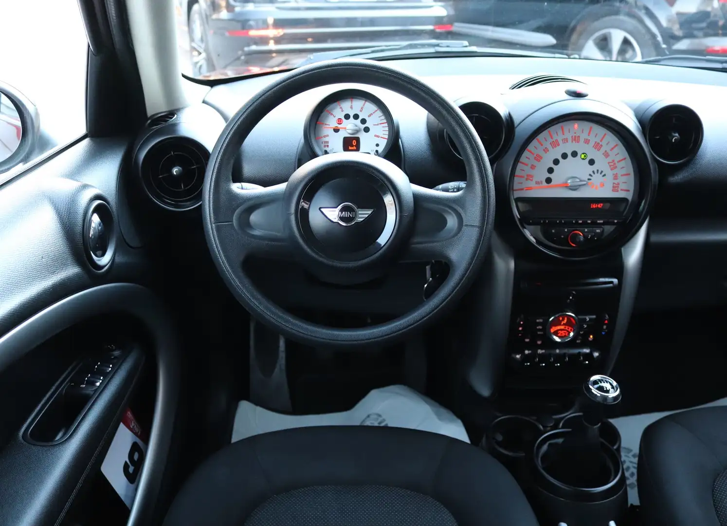 MINI One Countryman One Countryman 2.Hd*Klimaaut.*2xSHZ*PDC*18Zoll* Brun - 2