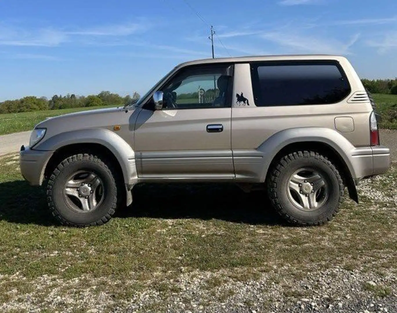 Toyota Land Cruiser kzj 90 - 2