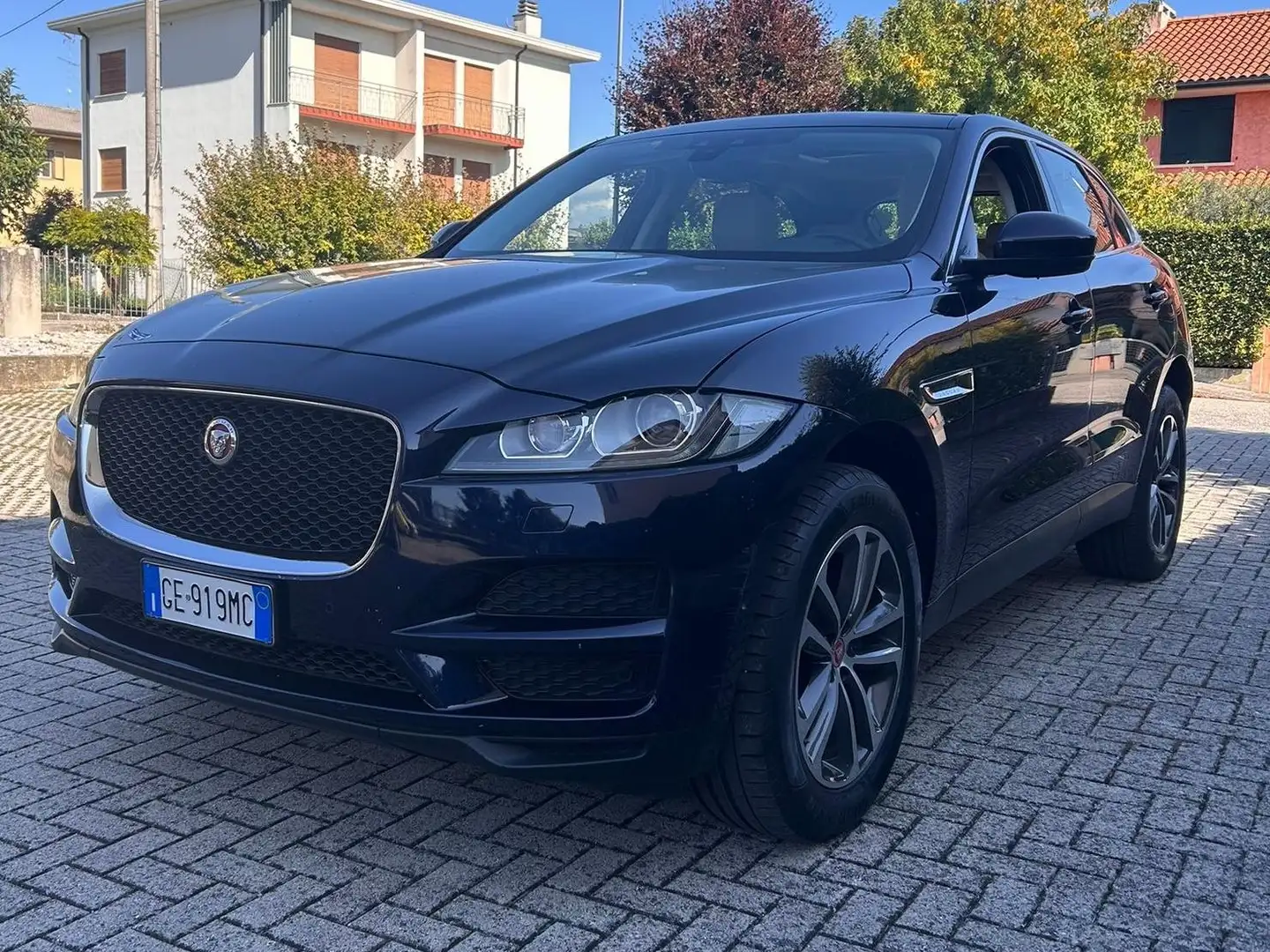 Jaguar F-Pace F-Pace 2.0d Prestige AWD + TETTO PANORAMICO Bleu - 2